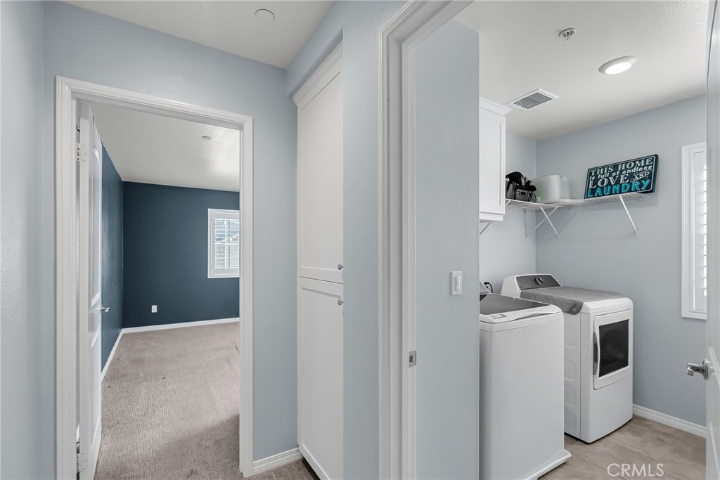 Fontana, California, 92336, United States, 4 Bedrooms Bedrooms, ,3 BathroomsBathrooms,Residential,For Sale,1991527