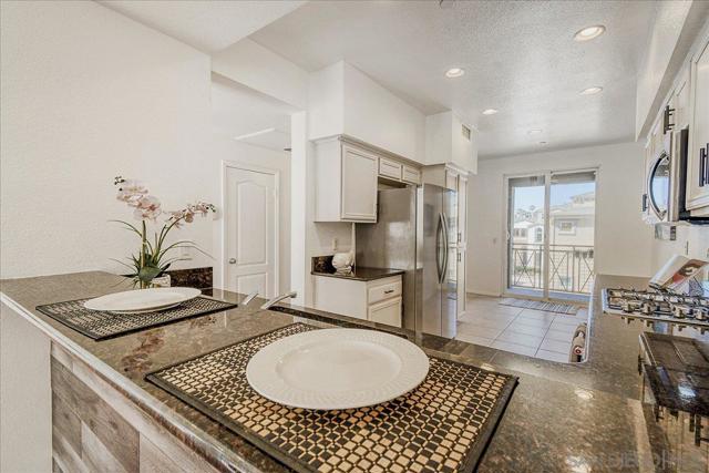 San Diego, California, 92123, United States, 3 Bedrooms Bedrooms, ,3 BathroomsBathrooms,Residential,For Sale,2035286