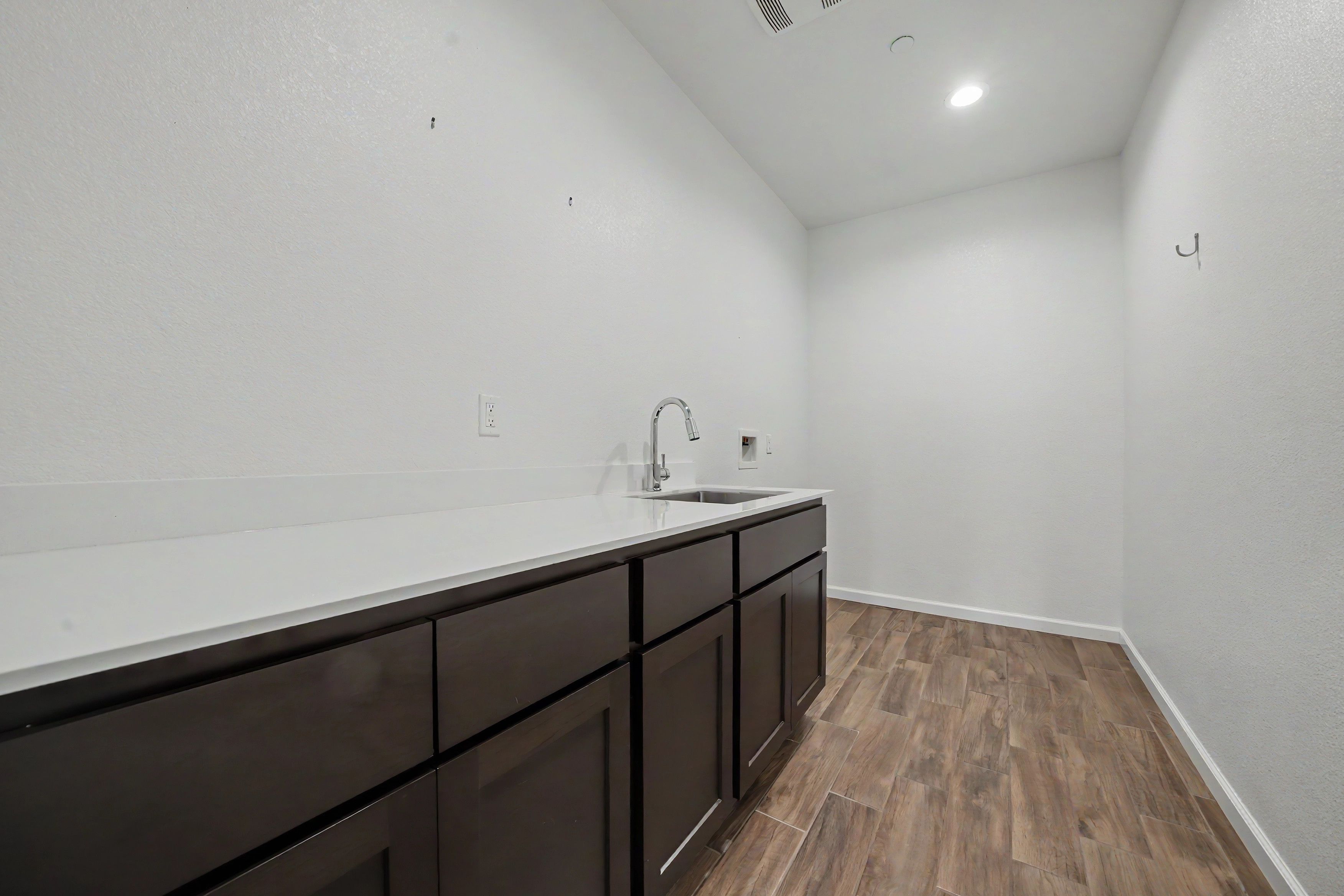  2584 Lombardy Court, Lodi, CA 95242 - 物件實景