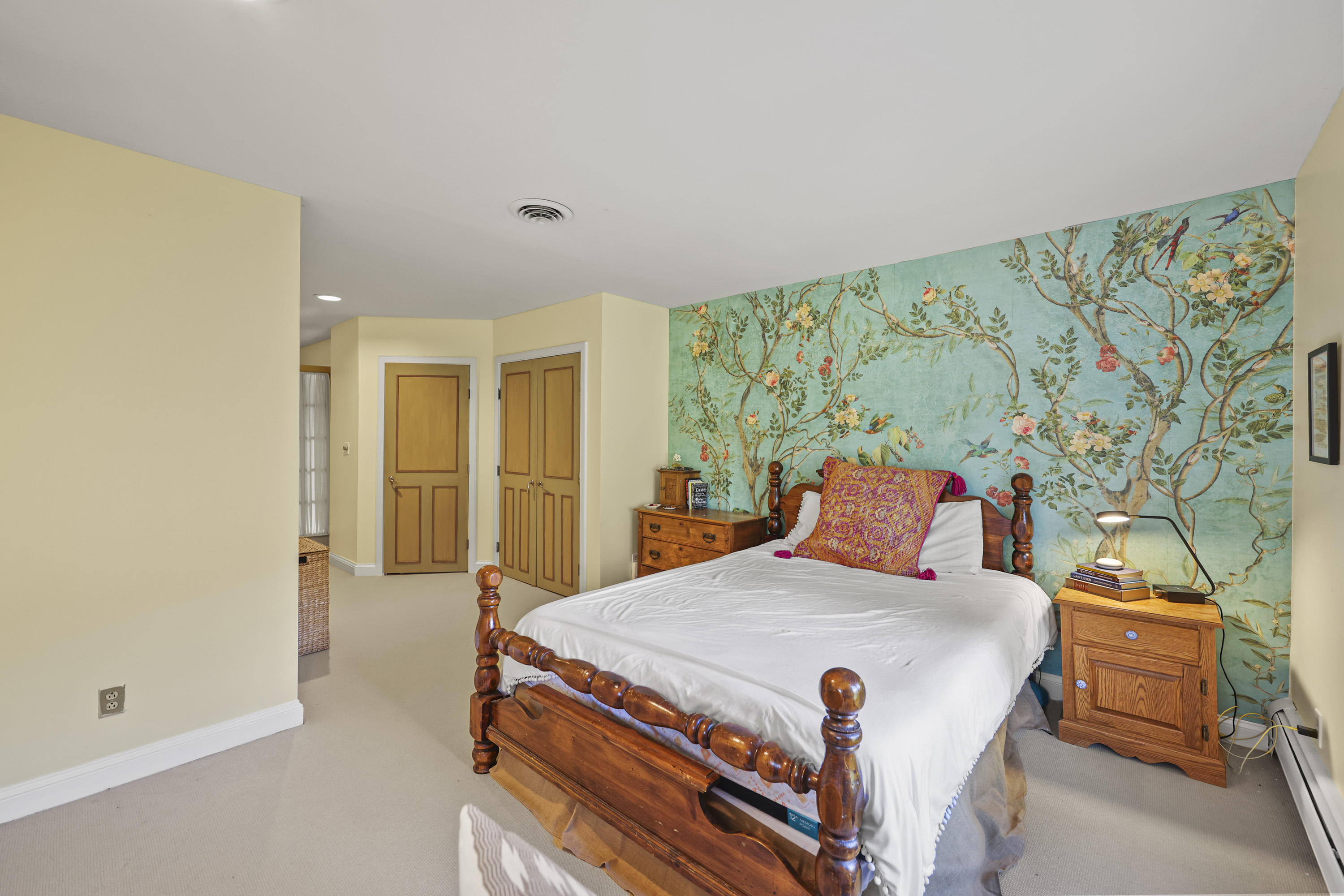  This Property Embodies the Berkshire Charm, History, and Natural Beauty - 物件實景