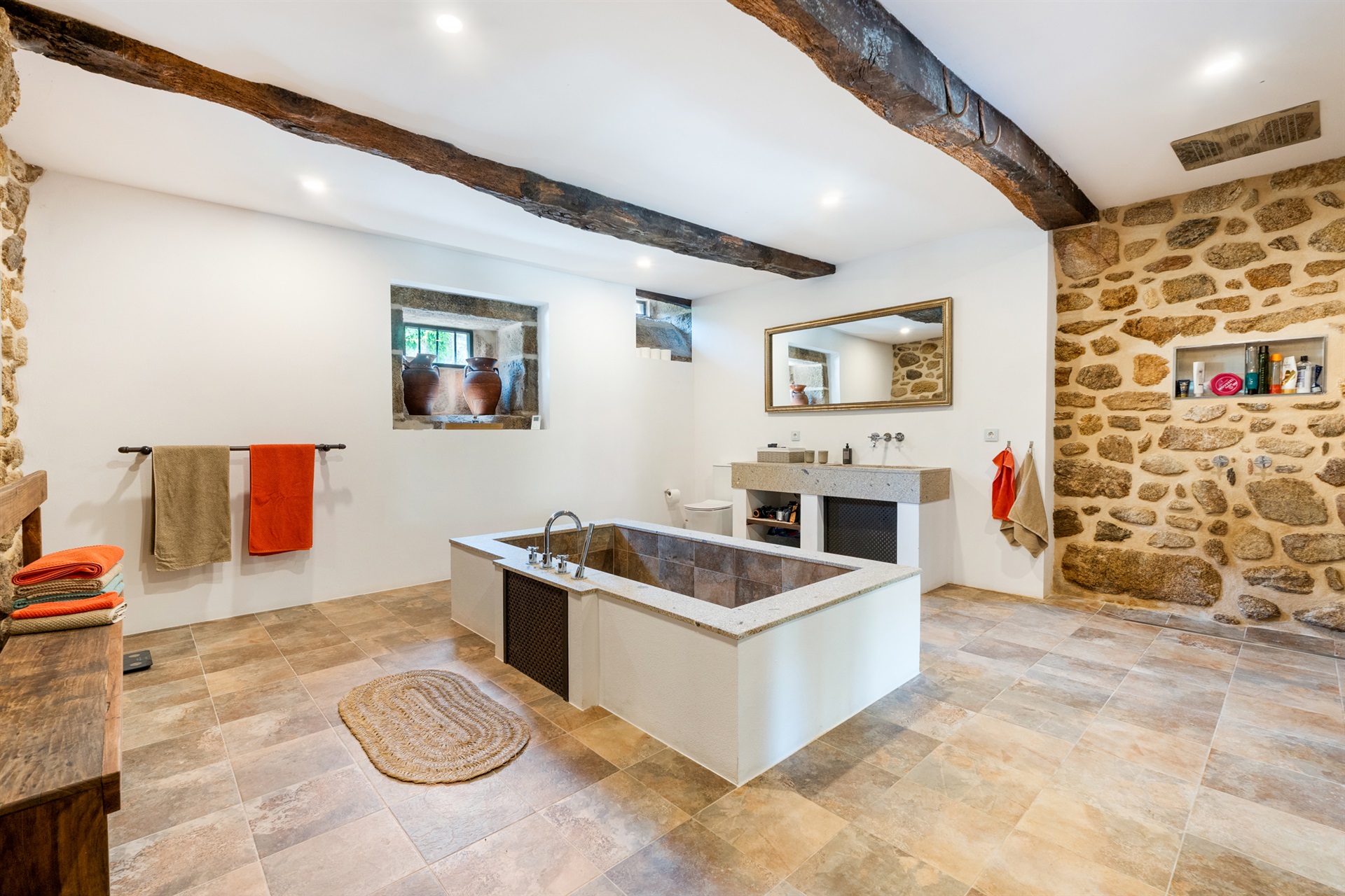  Farm, 6 bedrooms, for Sale - 物件實景