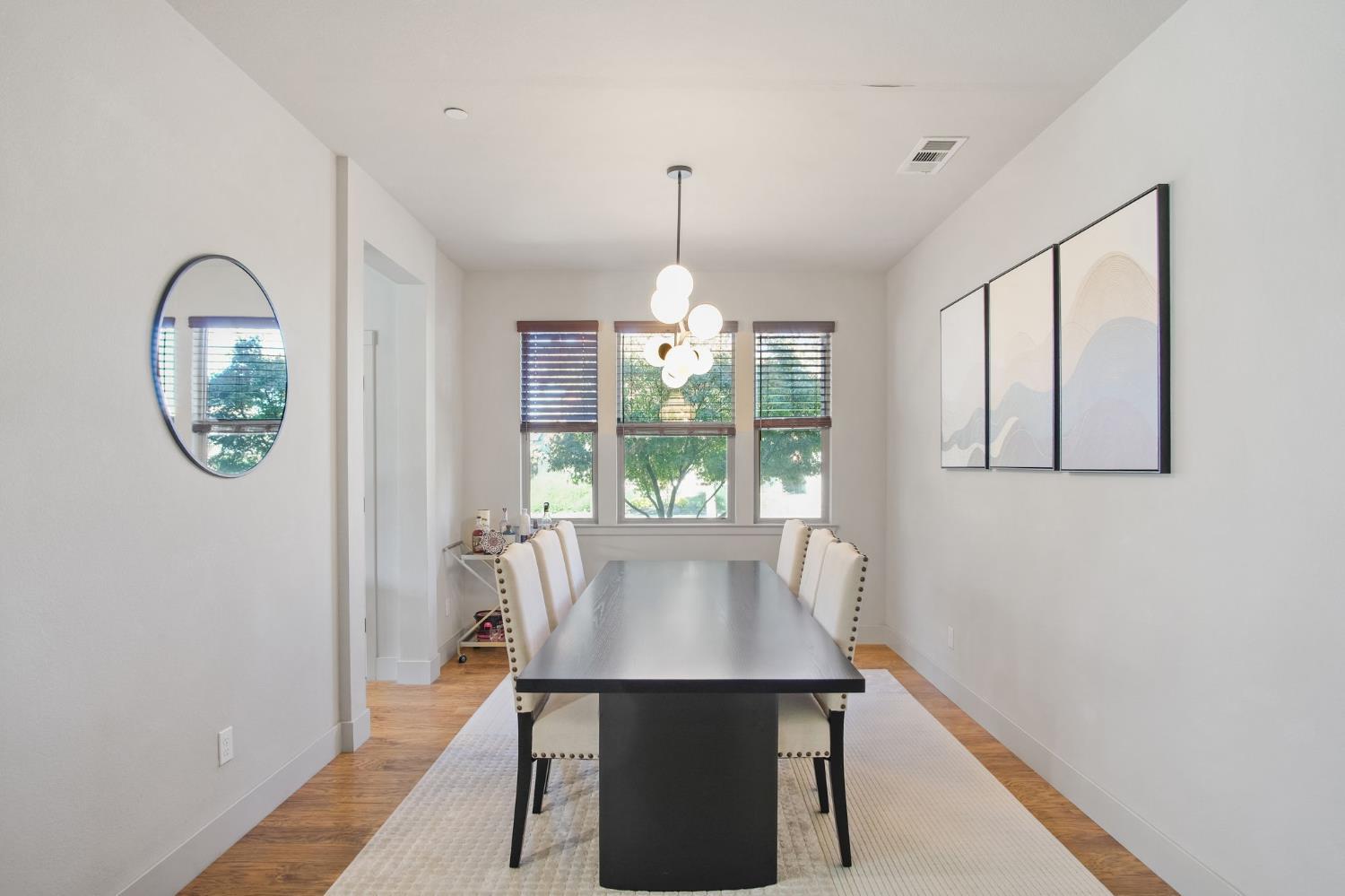 Oakdale, California, 95361, United States, 3 Bedrooms Bedrooms, ,2 BathroomsBathrooms,Residential,For Sale,1985752