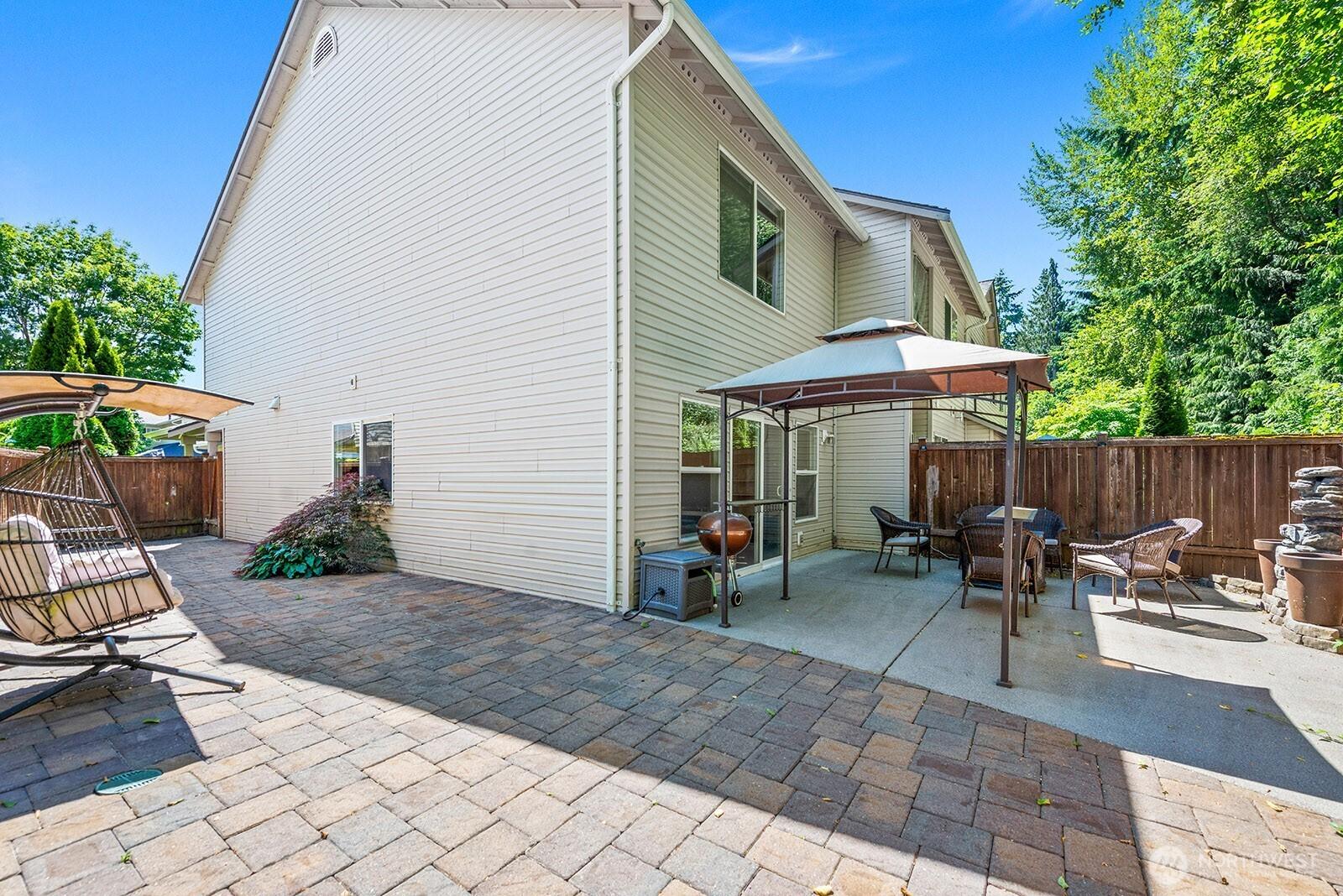 EVERETT, Washington, 98208, United States, 3 Bedrooms Bedrooms, ,3 BathroomsBathrooms,Residential,For Sale,1857205