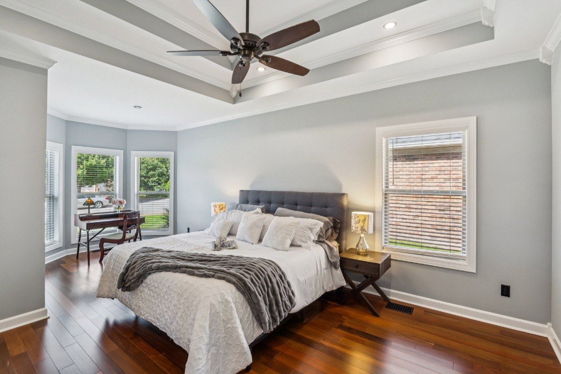 Nashville, Tennessee, 37221, United States, 4 Bedrooms Bedrooms, ,4 BathroomsBathrooms,Residential,For Sale,1940986