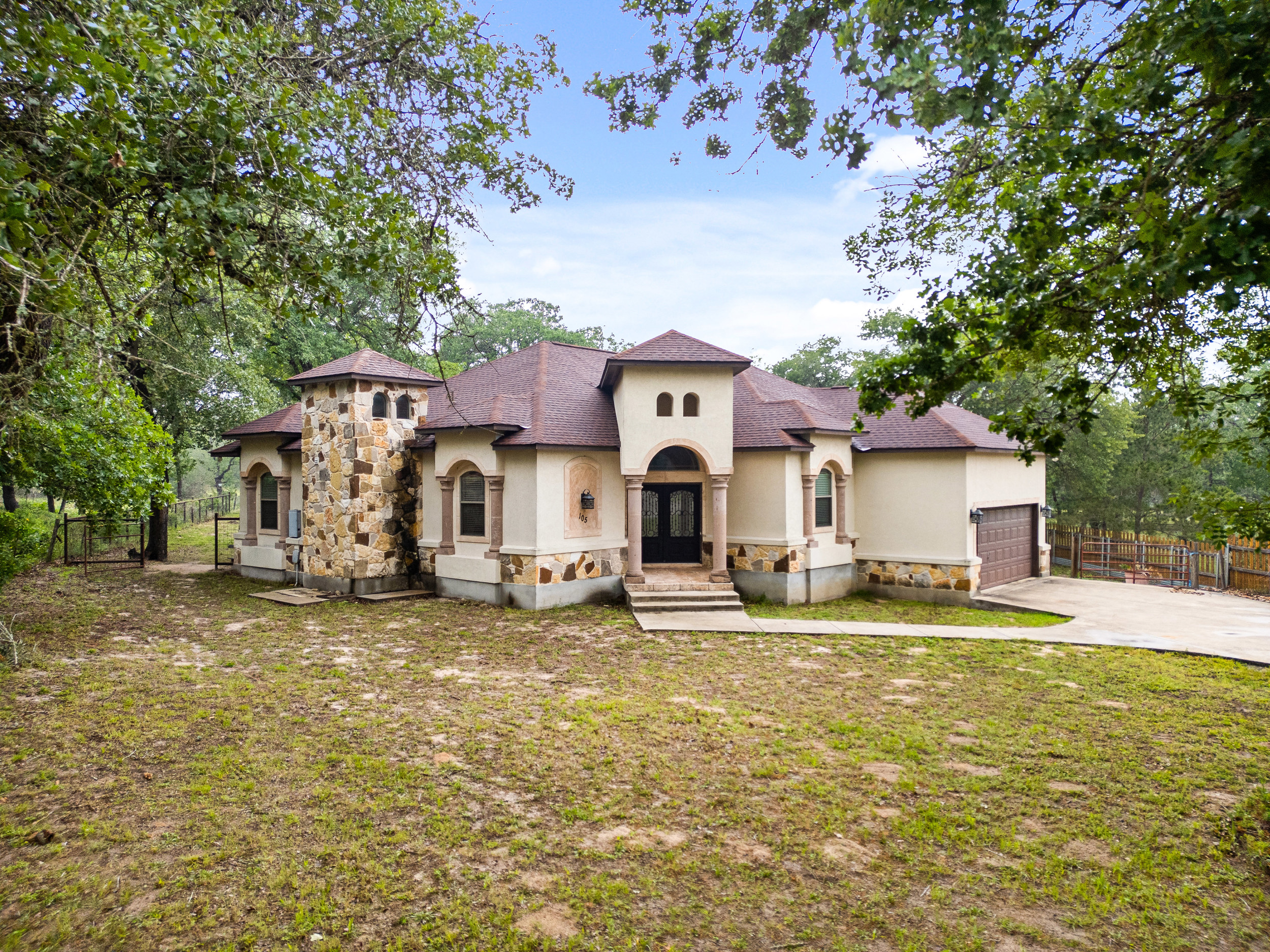 La Vernia, Texas, 78121, United States, 3 Bedrooms Bedrooms, ,Residential,For Sale,1943092