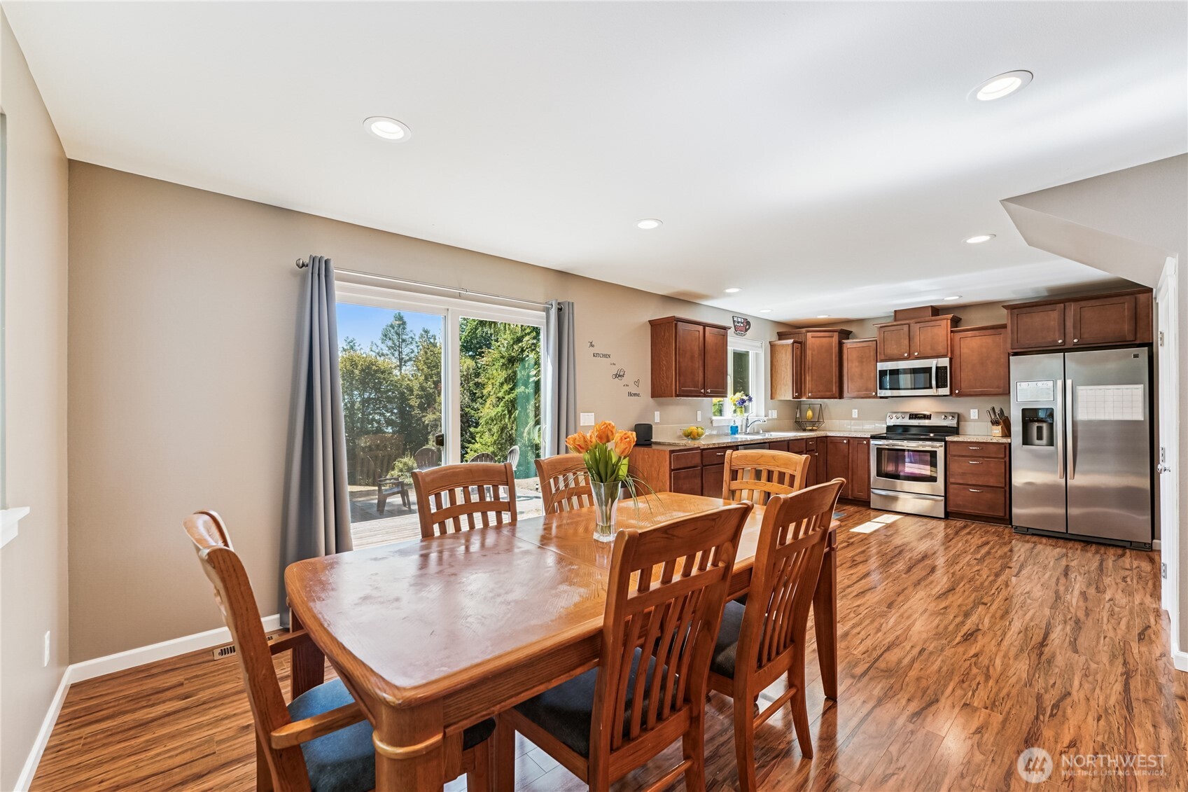 Seabeck, Washington, 98380, United States, 4 Bedrooms Bedrooms, ,3 BathroomsBathrooms,Residential,For Sale,1907301