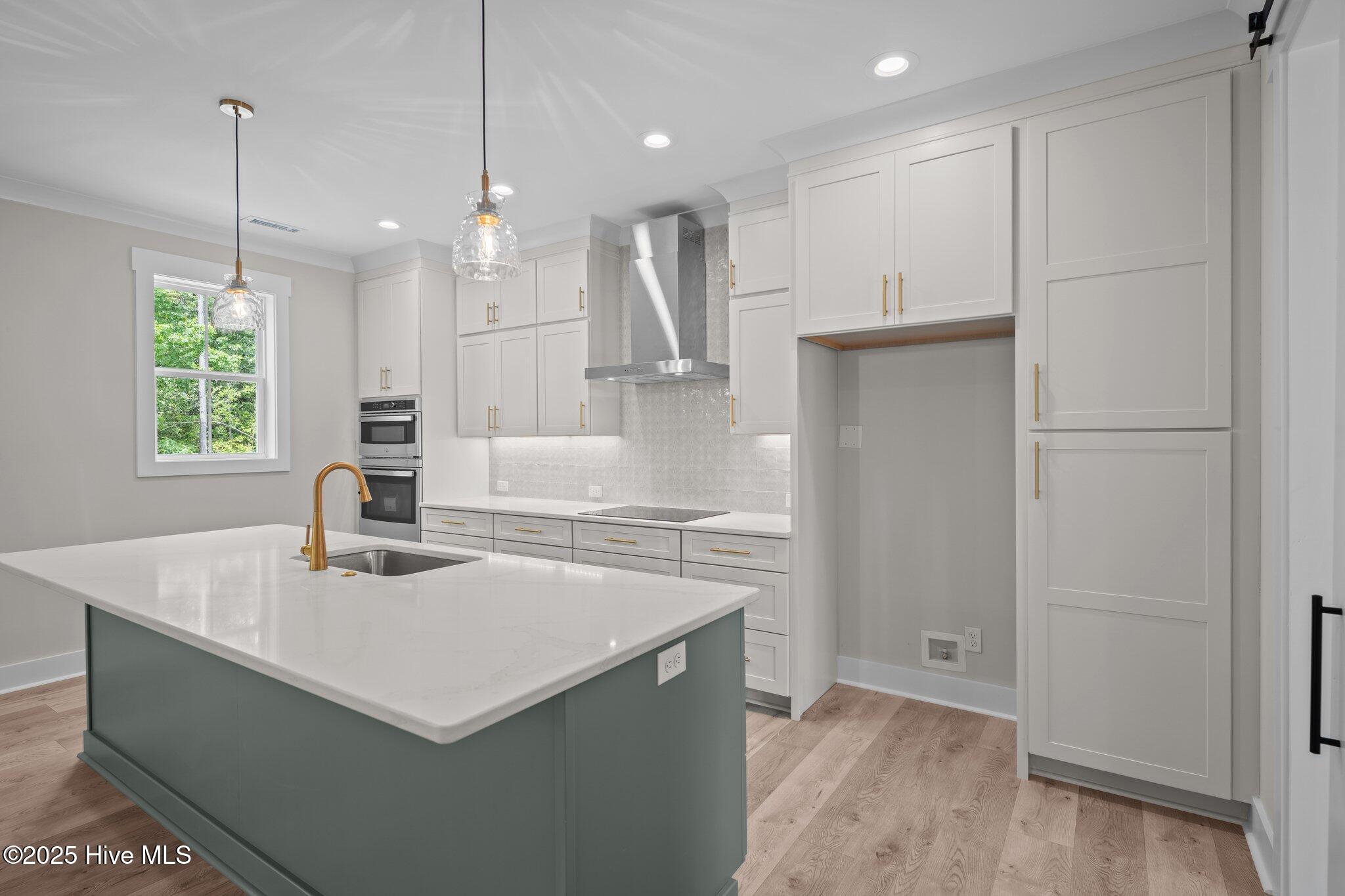 Wilmington, North Carolina, 28411, United States, 4 Bedrooms Bedrooms, ,4 BathroomsBathrooms,Residential,For Sale,1979455