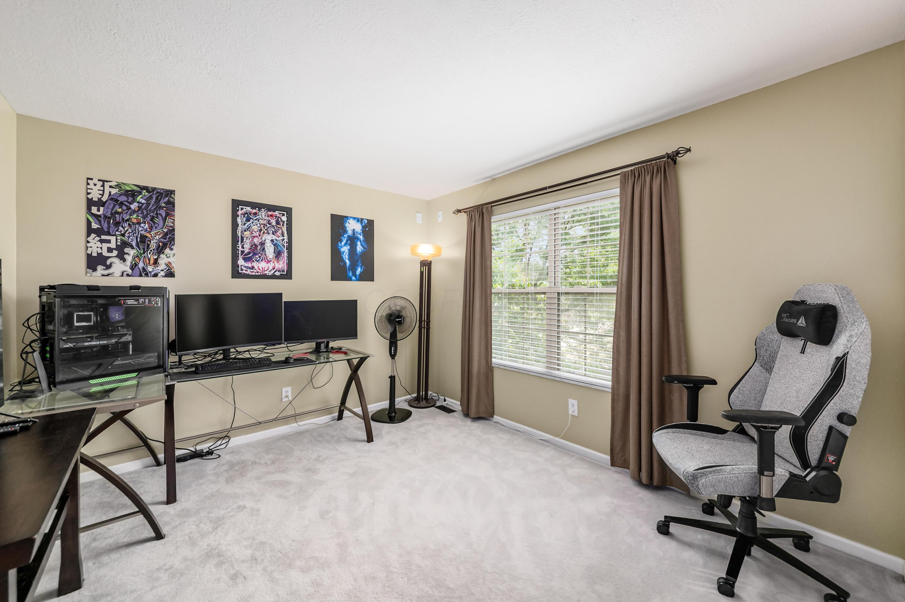 Lewis Center, Ohio, 43035, United States, 4 Bedrooms Bedrooms, ,3 BathroomsBathrooms,Residential,For Sale,1910876