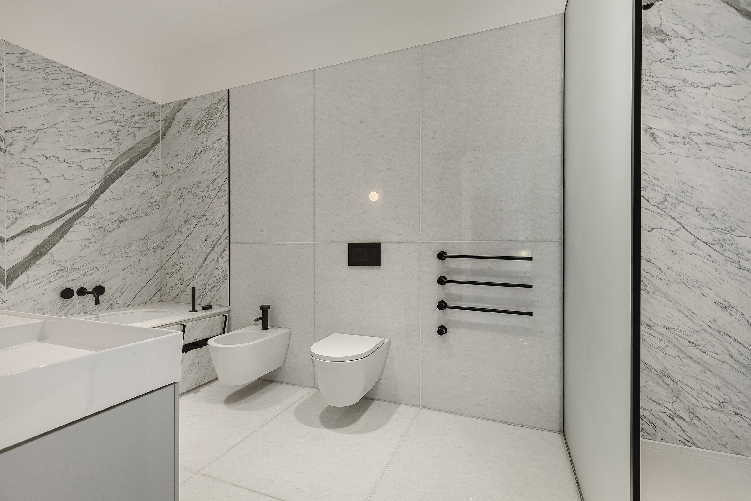  A Grand Lateral Apartment with Direct Lift Access in South Kensington - 物件實景