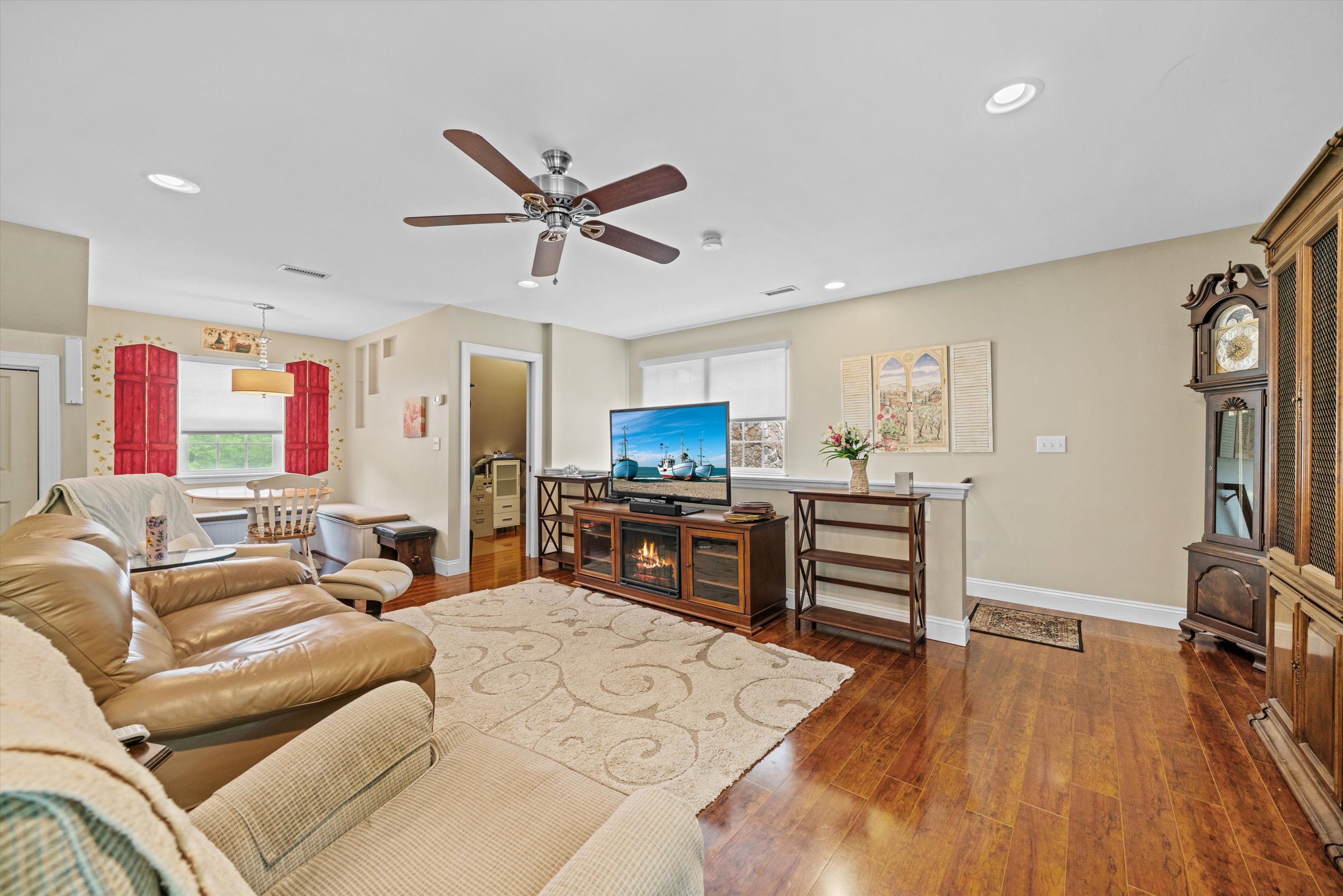 Montgomery, New York, 12549, United States, 4 Bedrooms Bedrooms, ,4 BathroomsBathrooms,Residential,For Sale,1806670
