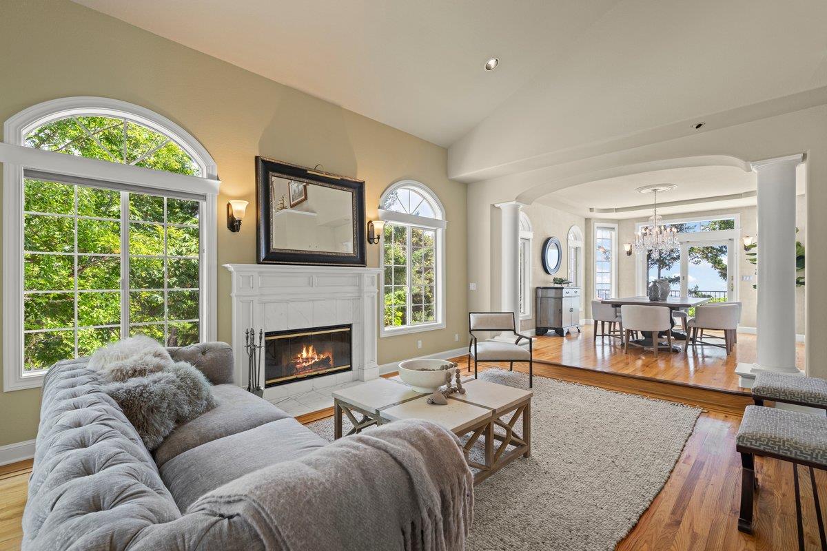 Los Gatos, California, 95033, United States, 5 Bedrooms Bedrooms, ,4 BathroomsBathrooms,Residential,For Sale,1744780