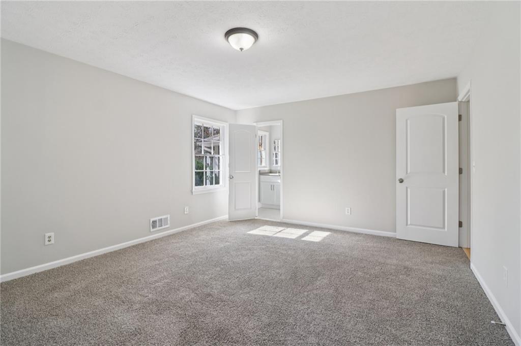 Smyrna, Georgia, 30082, United States, 6 Bedrooms Bedrooms, ,3 BathroomsBathrooms,Residential,For Sale,2002854