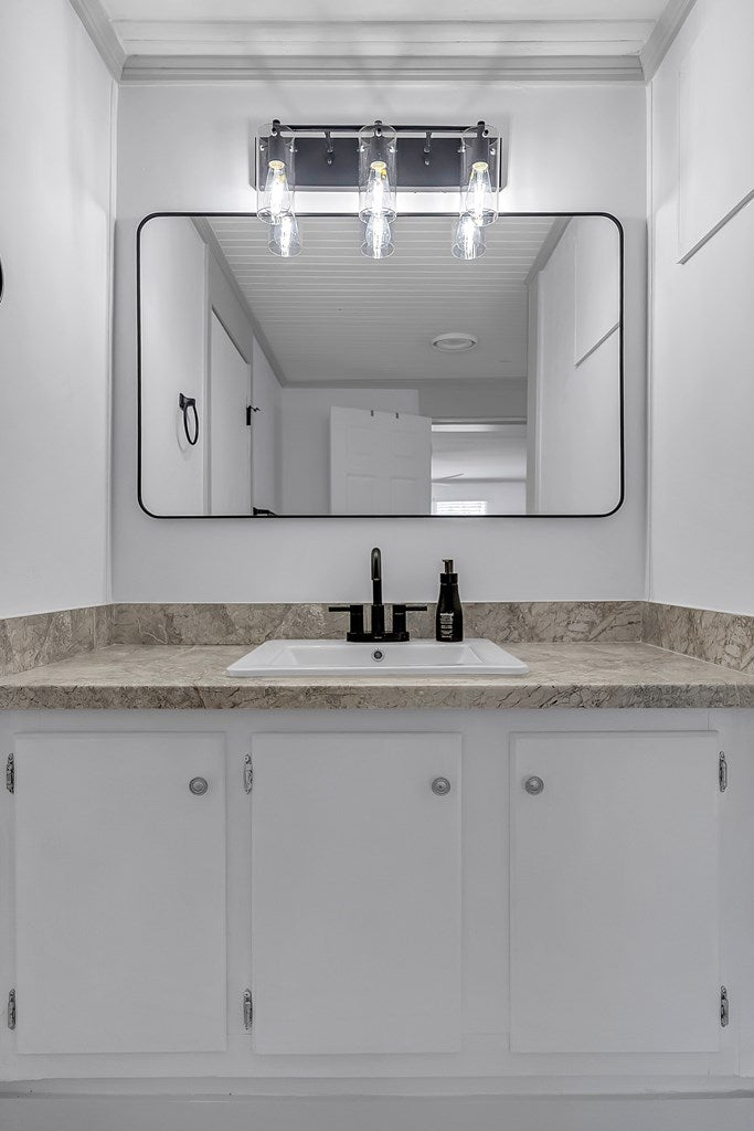 Cobb, Georgia, 31015, United States, 3 Bedrooms Bedrooms, ,2 BathroomsBathrooms,Residential,For Sale,1993846