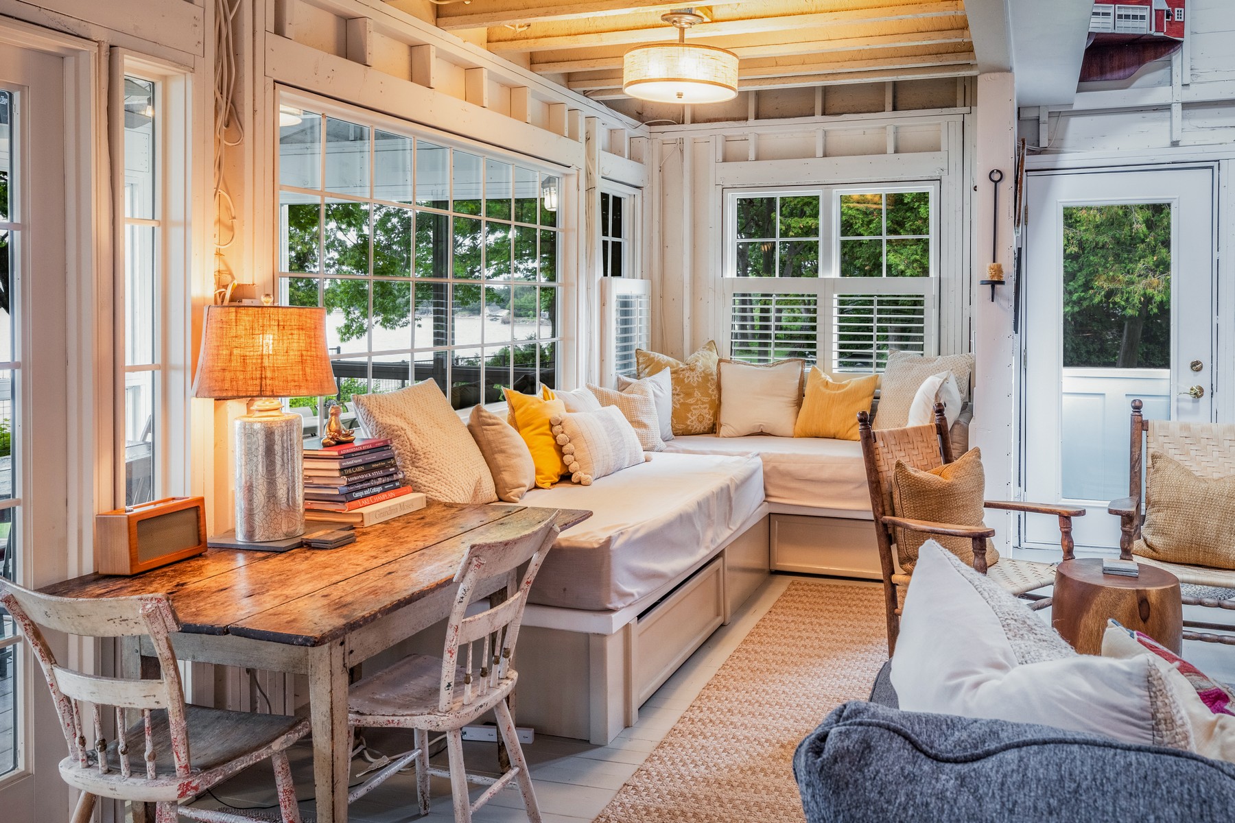  1333 Colchester Point Road - 物件實景