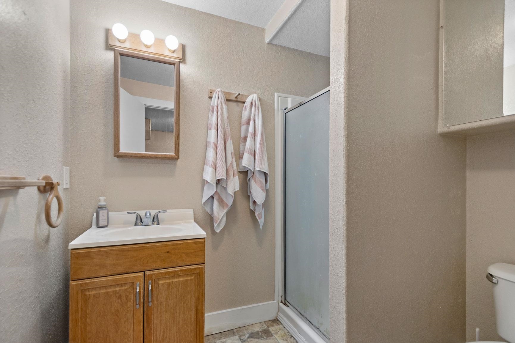 Spokane, Washington, 99218, United States, 4 Bedrooms Bedrooms, ,4 BathroomsBathrooms,Residential,For Sale,1828122