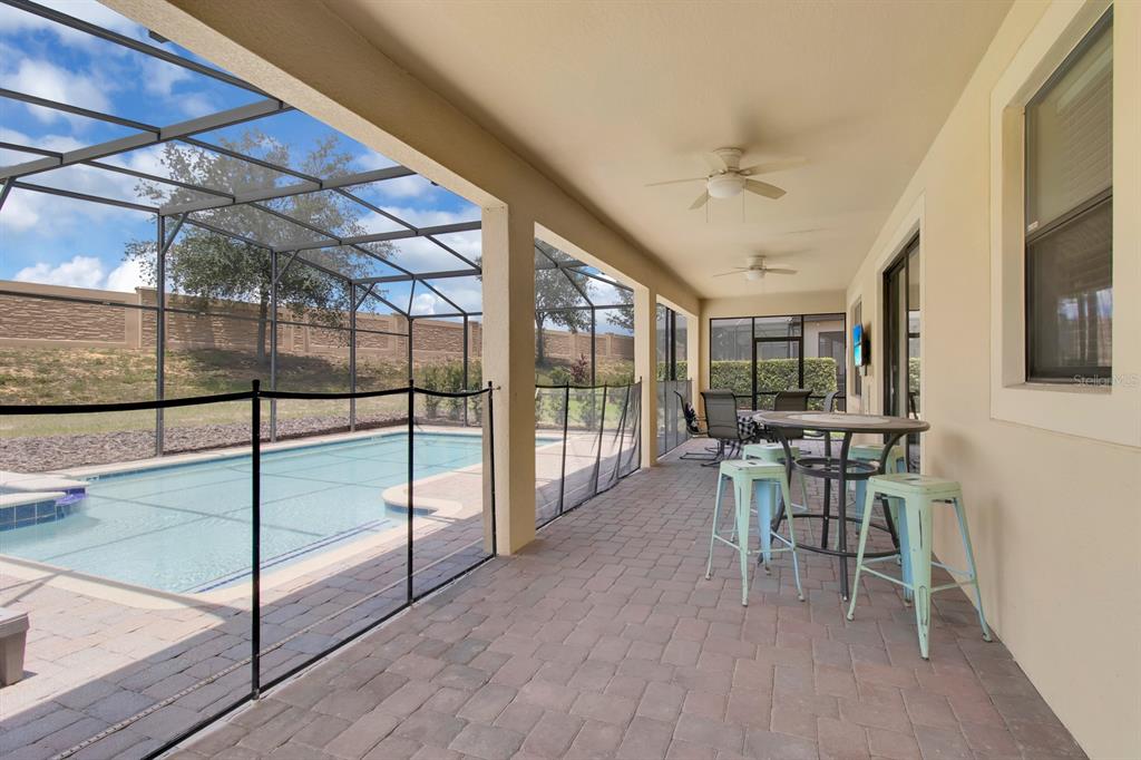 Davenport, Florida, 33896, United States, 8 Bedrooms Bedrooms, ,5 BathroomsBathrooms,Residential,For Sale,1827477