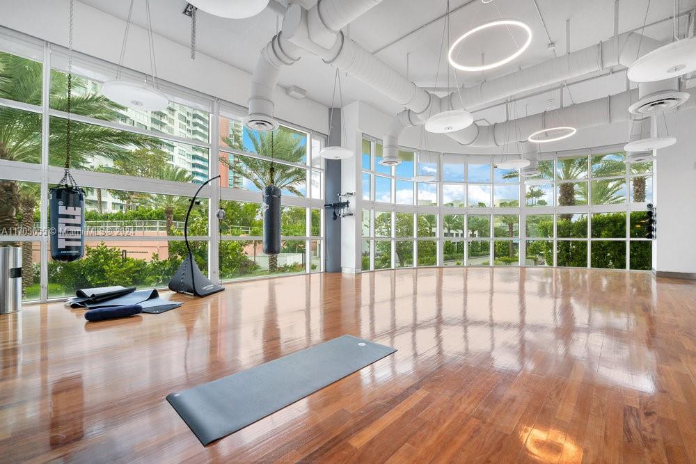 Miami Beach, Florida, 33139, United States, 2 Bedrooms Bedrooms, ,3 BathroomsBathrooms,Residential,For Sale,1877481