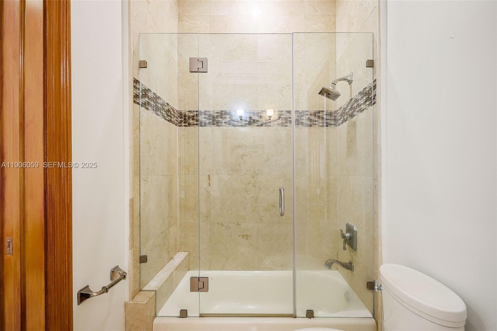 Miami, Florida, 33183, United States, 5 Bedrooms Bedrooms, ,5 BathroomsBathrooms,Residential,For Sale,1998373