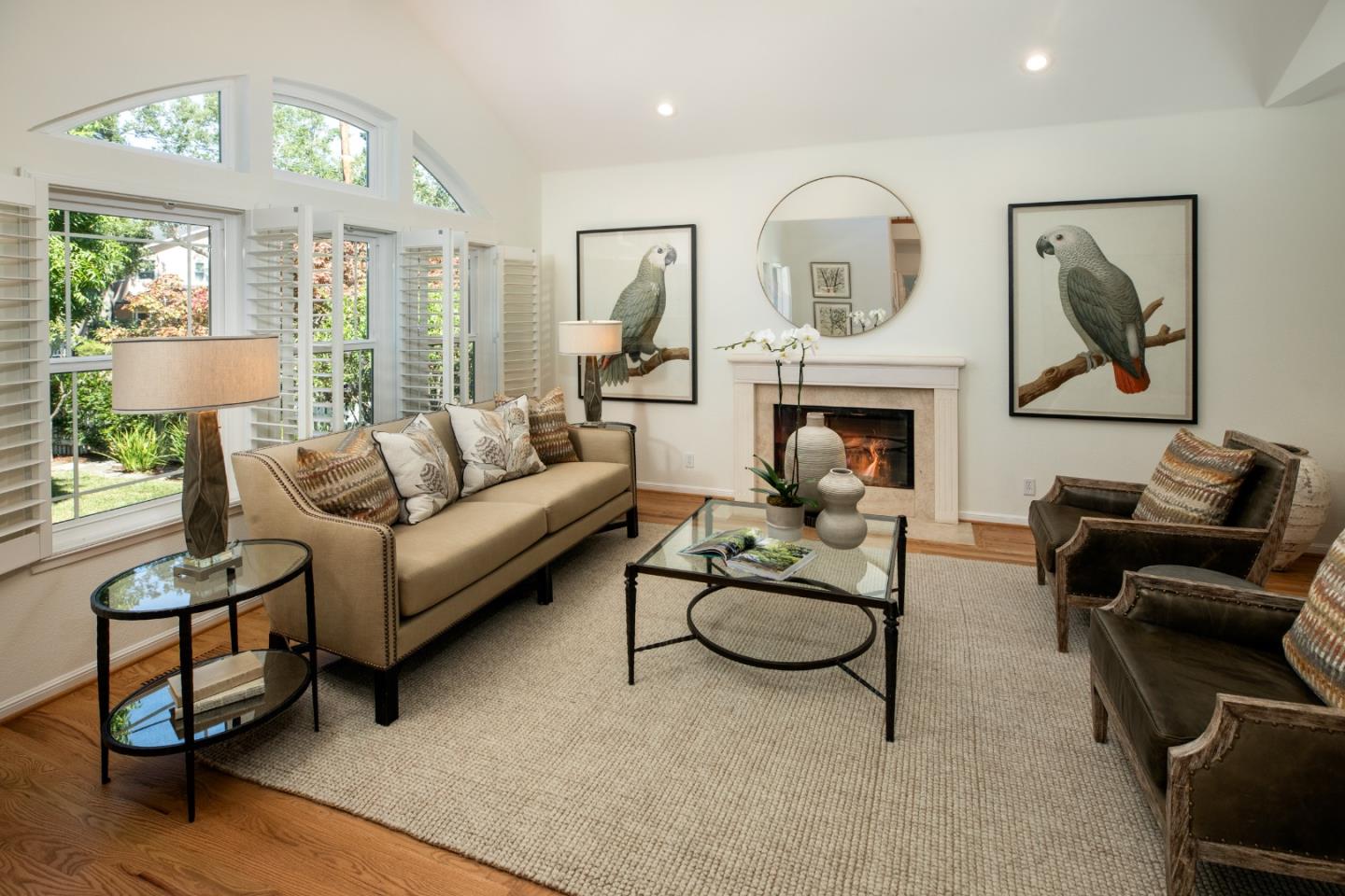 Menlo Park, California, 94025, United States, 4 Bedrooms Bedrooms, ,3 BathroomsBathrooms,Residential,For Sale,1927221