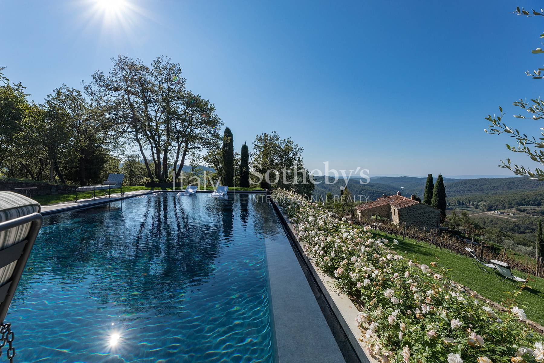  Refined renovated villa in the heart of Chianti - 物件實景