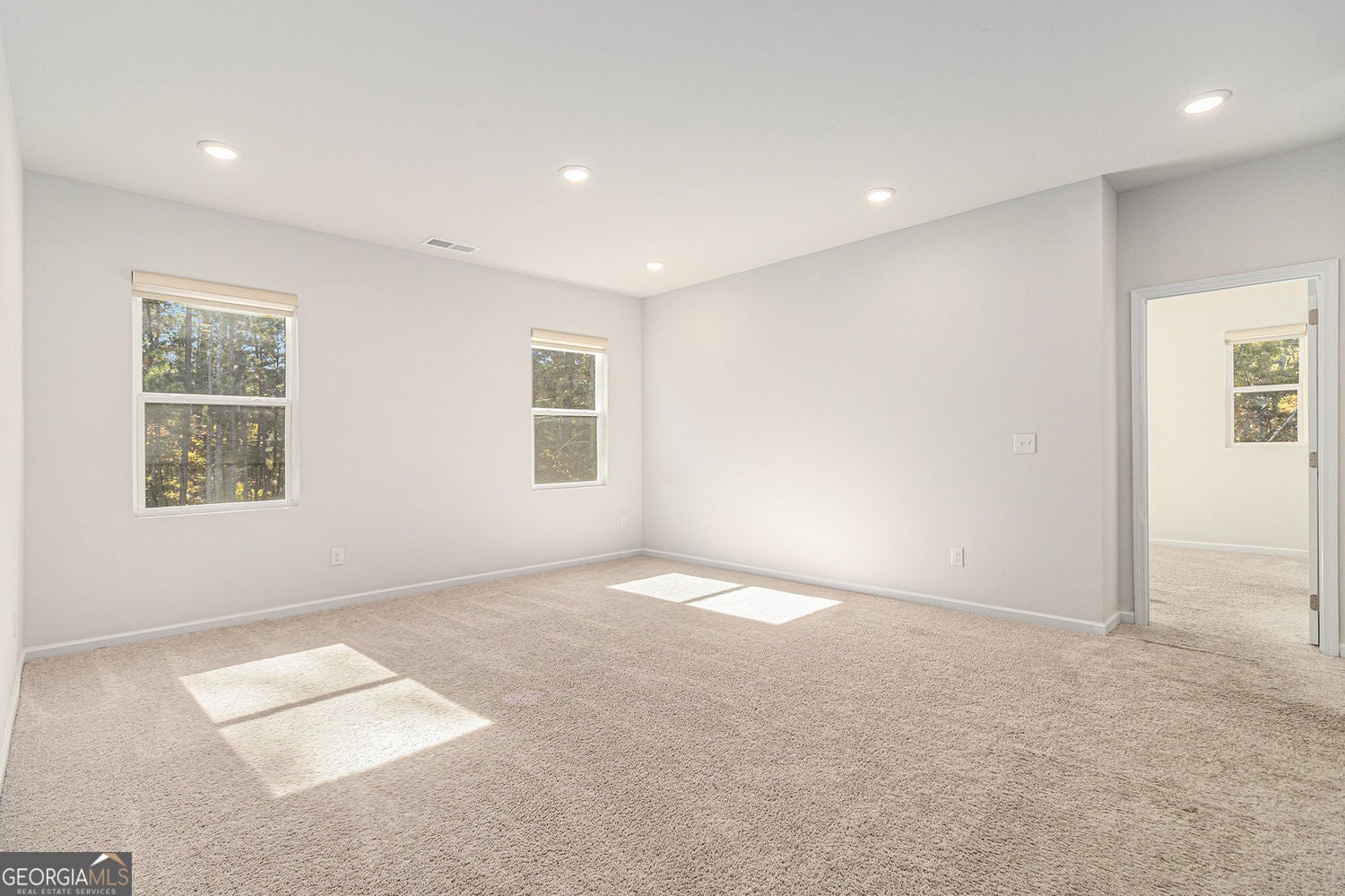 Dacula, Georgia, 30019, United States, 5 Bedrooms Bedrooms, ,4 BathroomsBathrooms,Residential,For Sale,1987186