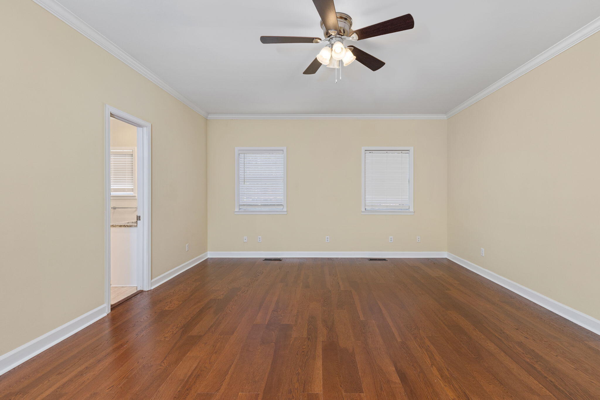 Belden, Mississippi, 38826, United States, 5 Bedrooms Bedrooms, ,4 BathroomsBathrooms,Residential,For Sale,2007757