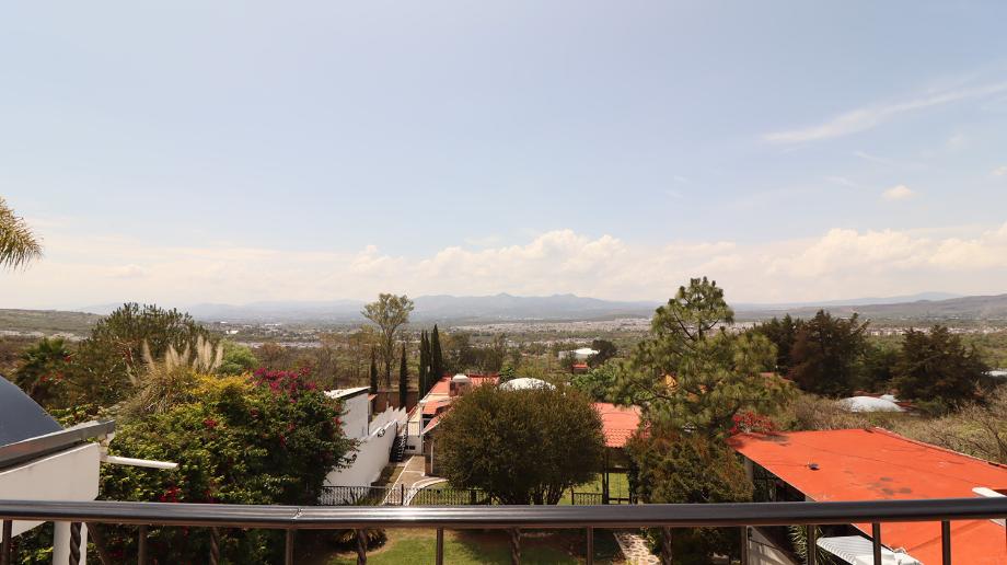 Morelia, Michoacán de Ocampo, 58337, Mexico, 16 Bedrooms Bedrooms, ,14 BathroomsBathrooms,Residential,For Sale,1850325