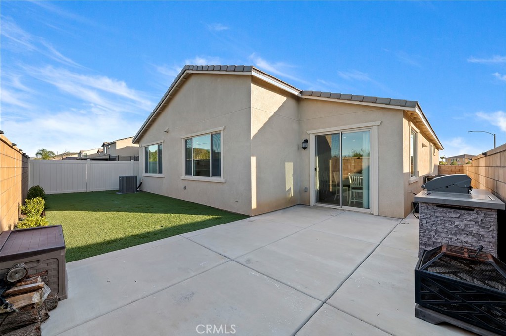 Murrieta, California, 92563, United States, 3 Bedrooms Bedrooms, ,2 BathroomsBathrooms,Residential,For Sale,2011139