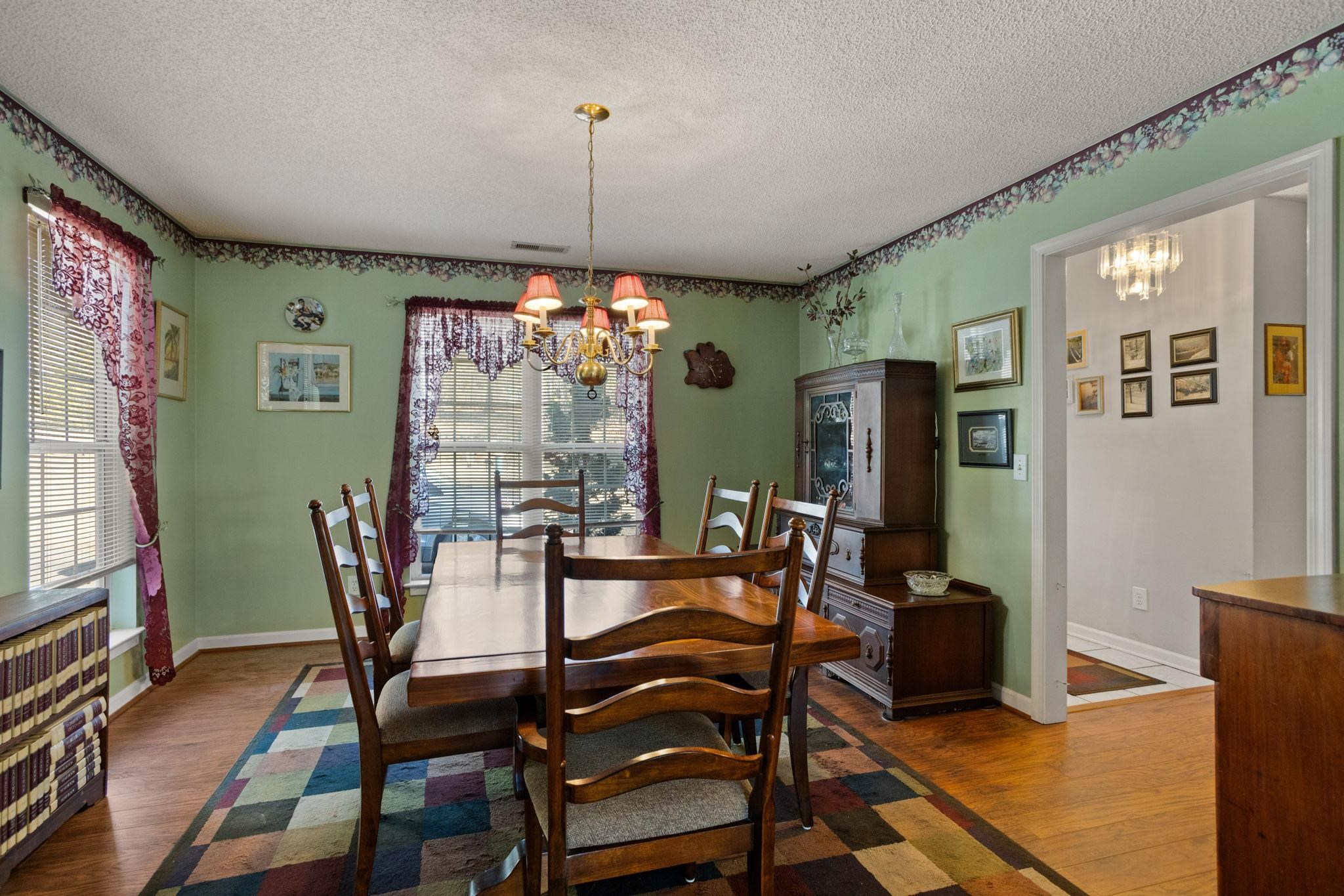 Inman, South Carolina, 29349, United States, 4 Bedrooms Bedrooms, ,3 BathroomsBathrooms,Residential,For Sale,2011764