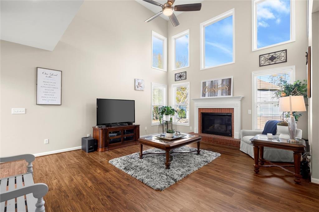 Woodstock, Georgia, 30188, United States, 6 Bedrooms Bedrooms, ,5 BathroomsBathrooms,Residential,For Sale,2009227