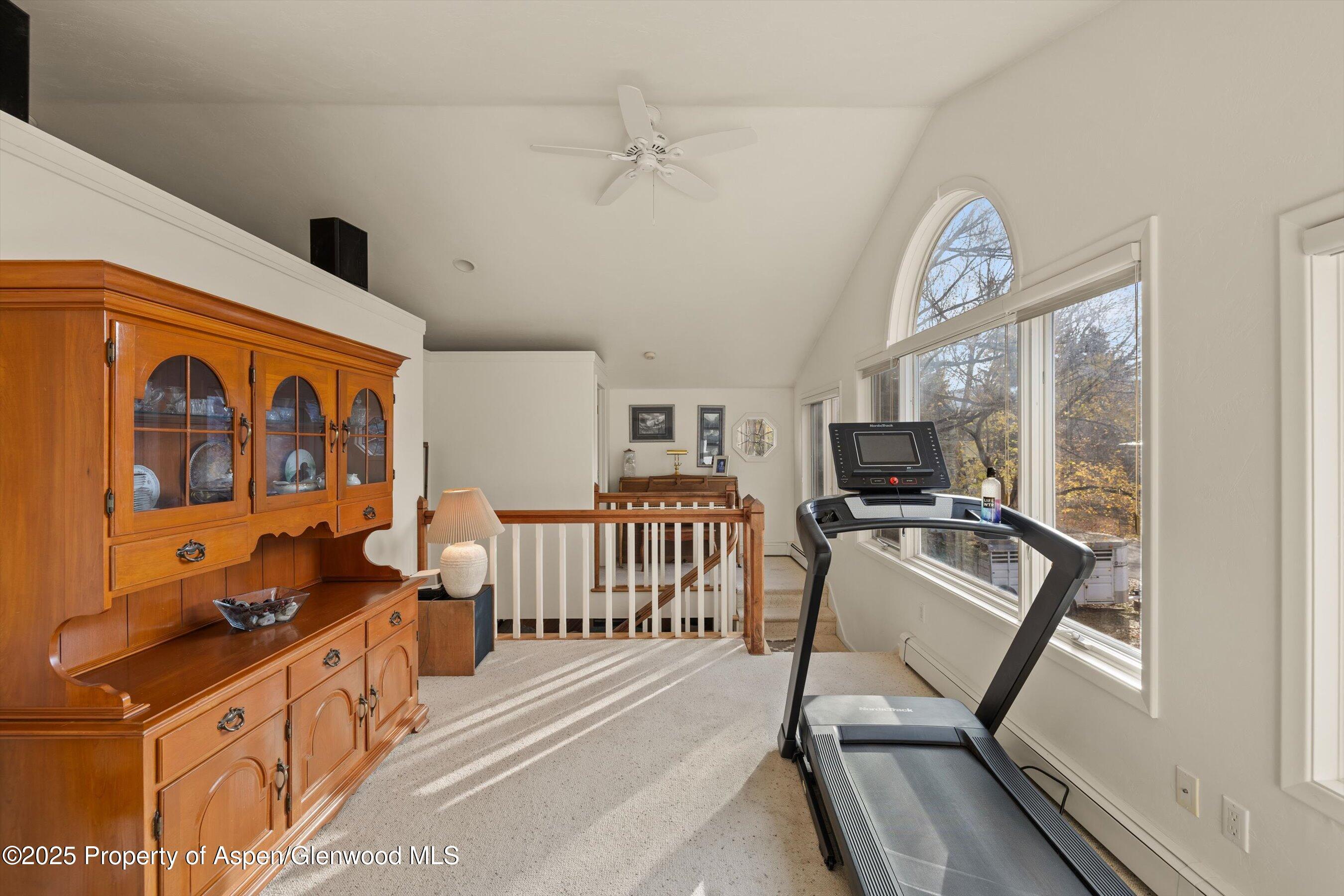 Carbondale, Colorado, 81623, United States, 6 Bedrooms Bedrooms, ,4 BathroomsBathrooms,Residential,For Sale,1986290