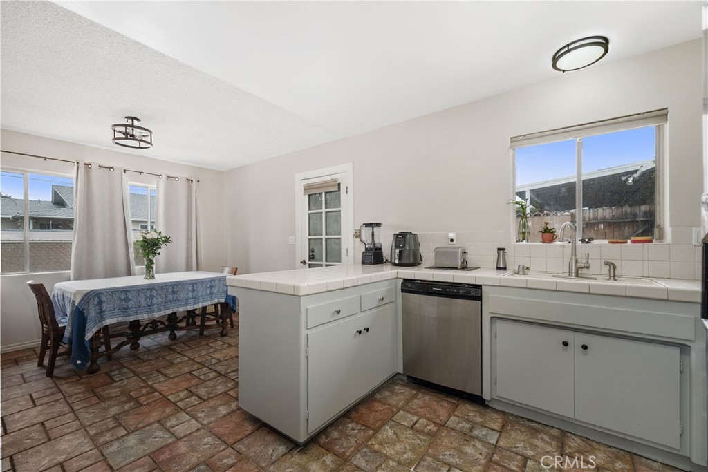 Arcadia, California, 91007, United States, 3 Bedrooms Bedrooms, ,2 BathroomsBathrooms,Residential,For Sale,1847650
