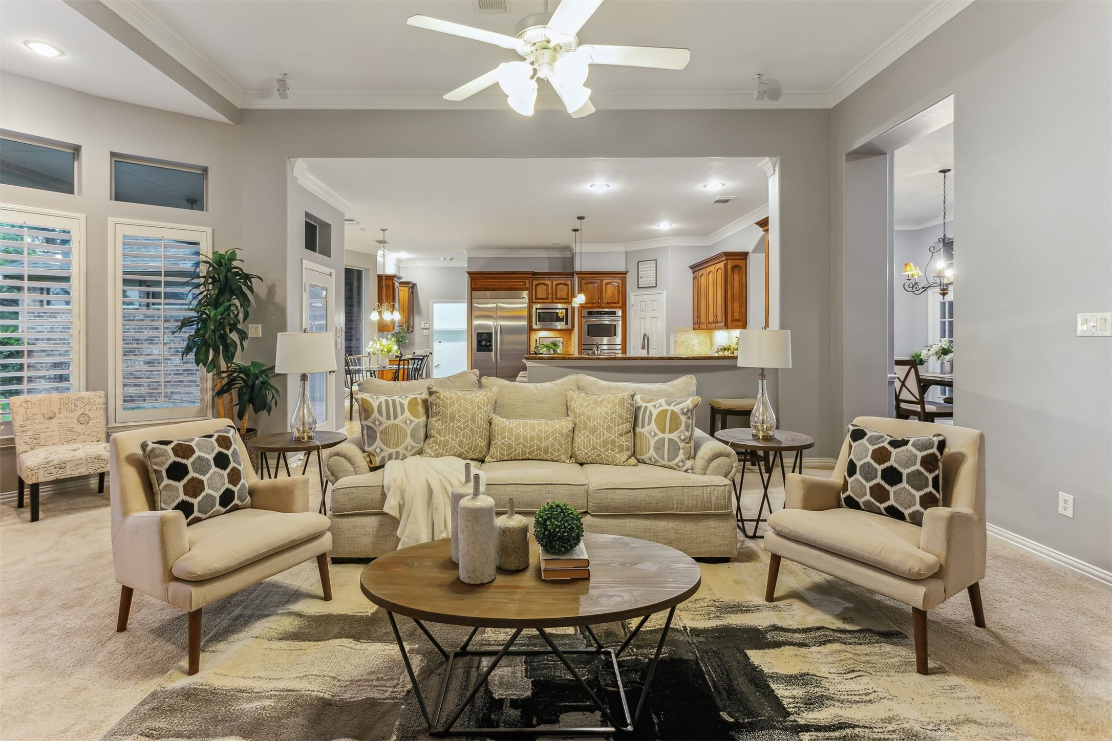 Sugar Land, Texas, 77479, United States, 5 Bedrooms Bedrooms, ,5 BathroomsBathrooms,Residential,For Sale,1837689