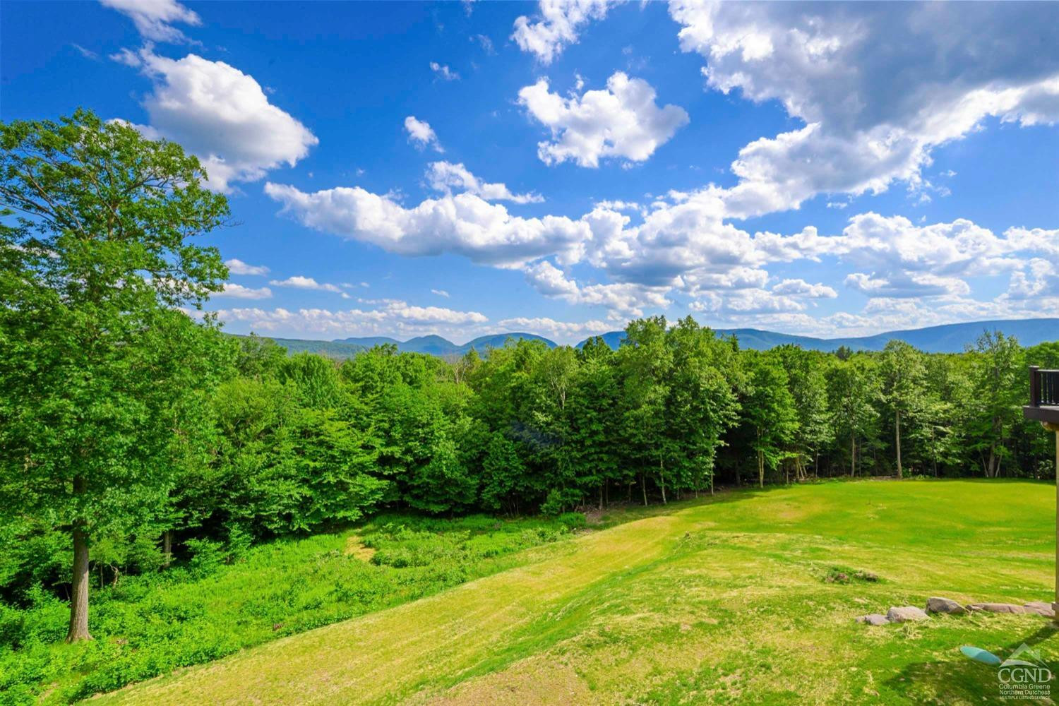 Tannersville, New York, 12485, United States, 6 Bedrooms Bedrooms, ,5 BathroomsBathrooms,Residential,For Sale,1947119
