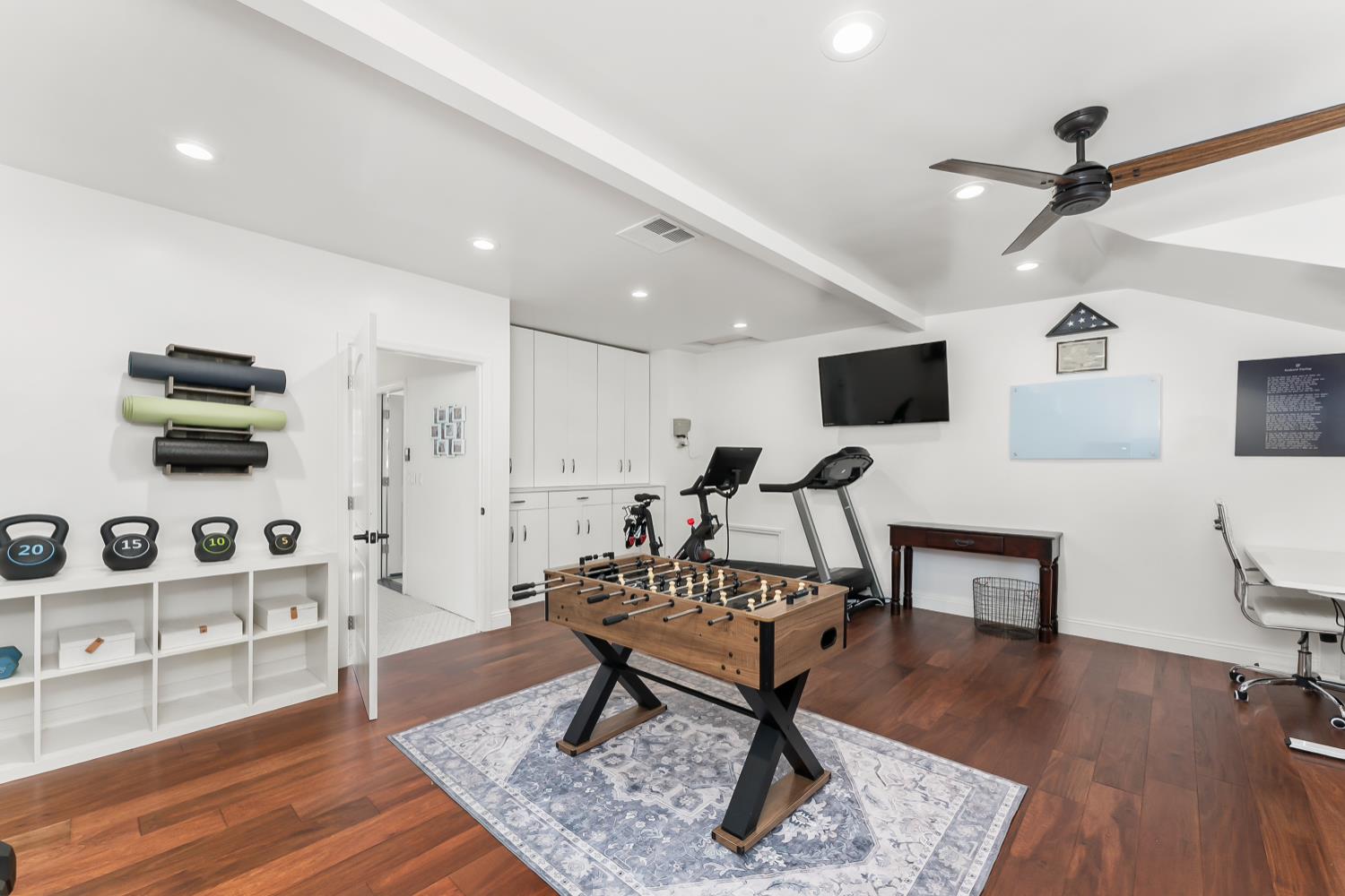 Sacramento, California, 95864, United States, 4 Bedrooms Bedrooms, ,3 BathroomsBathrooms,Residential,For Sale,1906967