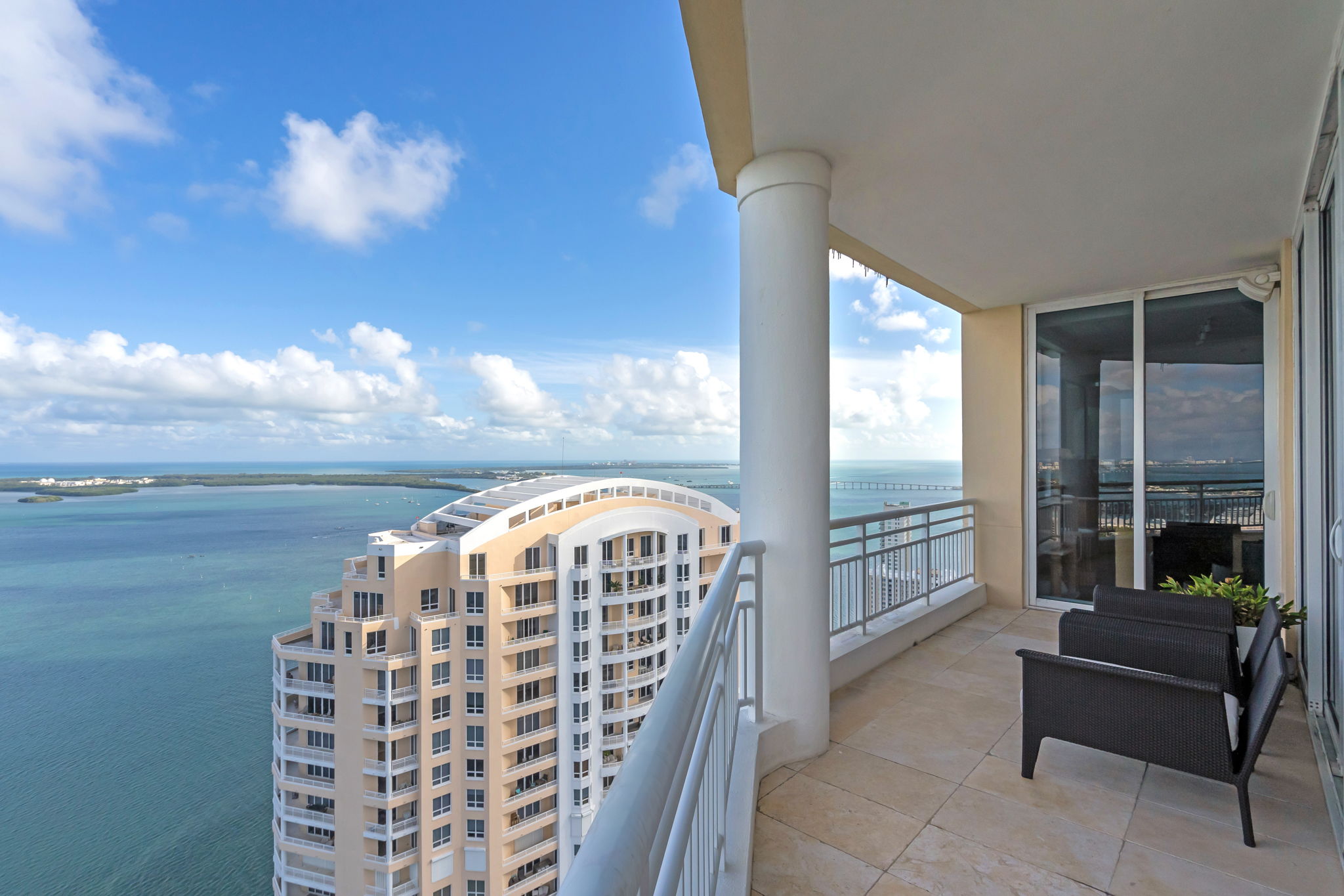  848 Brickell Key Drive LPH4401, Miami, FL, 33131 - 物件實景