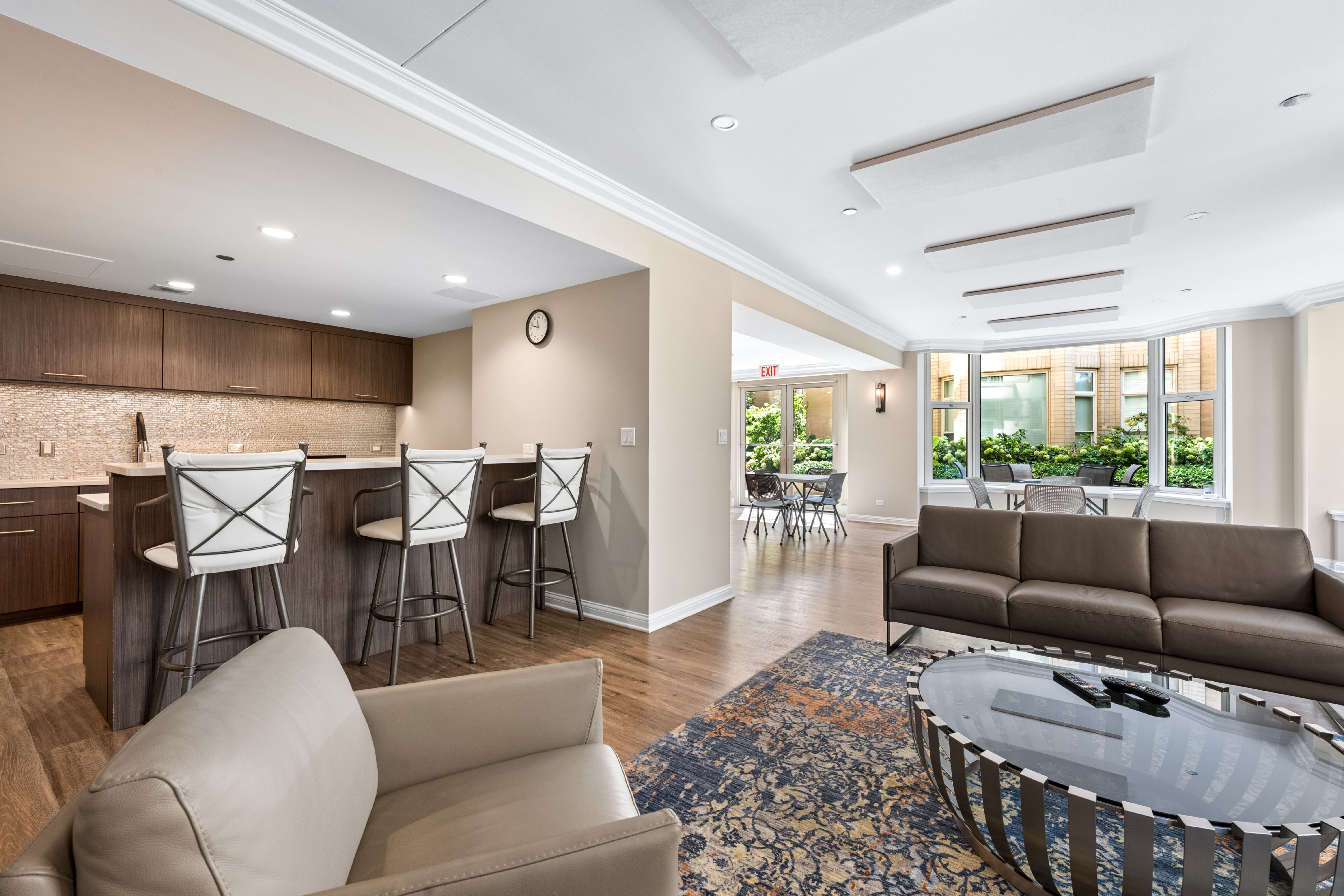  Northeast Split Two Bedroom with Outstanding City and Lake Views at The Fordham - 物件實景