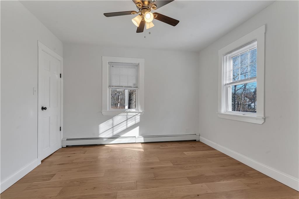 Burrillville, Rhode Island, 02859, United States, 5 Bedrooms Bedrooms, ,3 BathroomsBathrooms,Residential,For Sale,2008536