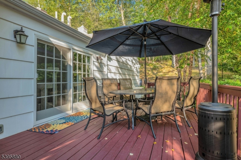 Morris Twp., New Jersey, 07960, United States, 4 Bedrooms Bedrooms, ,4 BathroomsBathrooms,Residential,For Sale,1989461