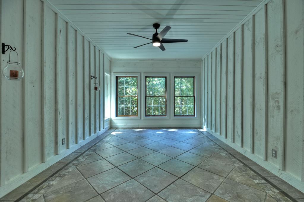 Blue Ridge, Georgia, 30513, United States, 3 Bedrooms Bedrooms, ,4 BathroomsBathrooms,Residential,For Sale,1858948