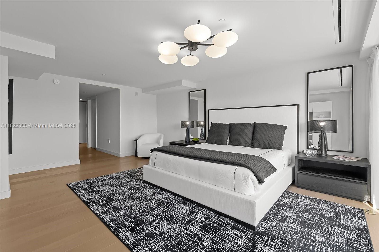 Miami Beach, Florida, 33140, United States, 4 Bedrooms Bedrooms, ,5 BathroomsBathrooms,Residential,For Sale,1949719