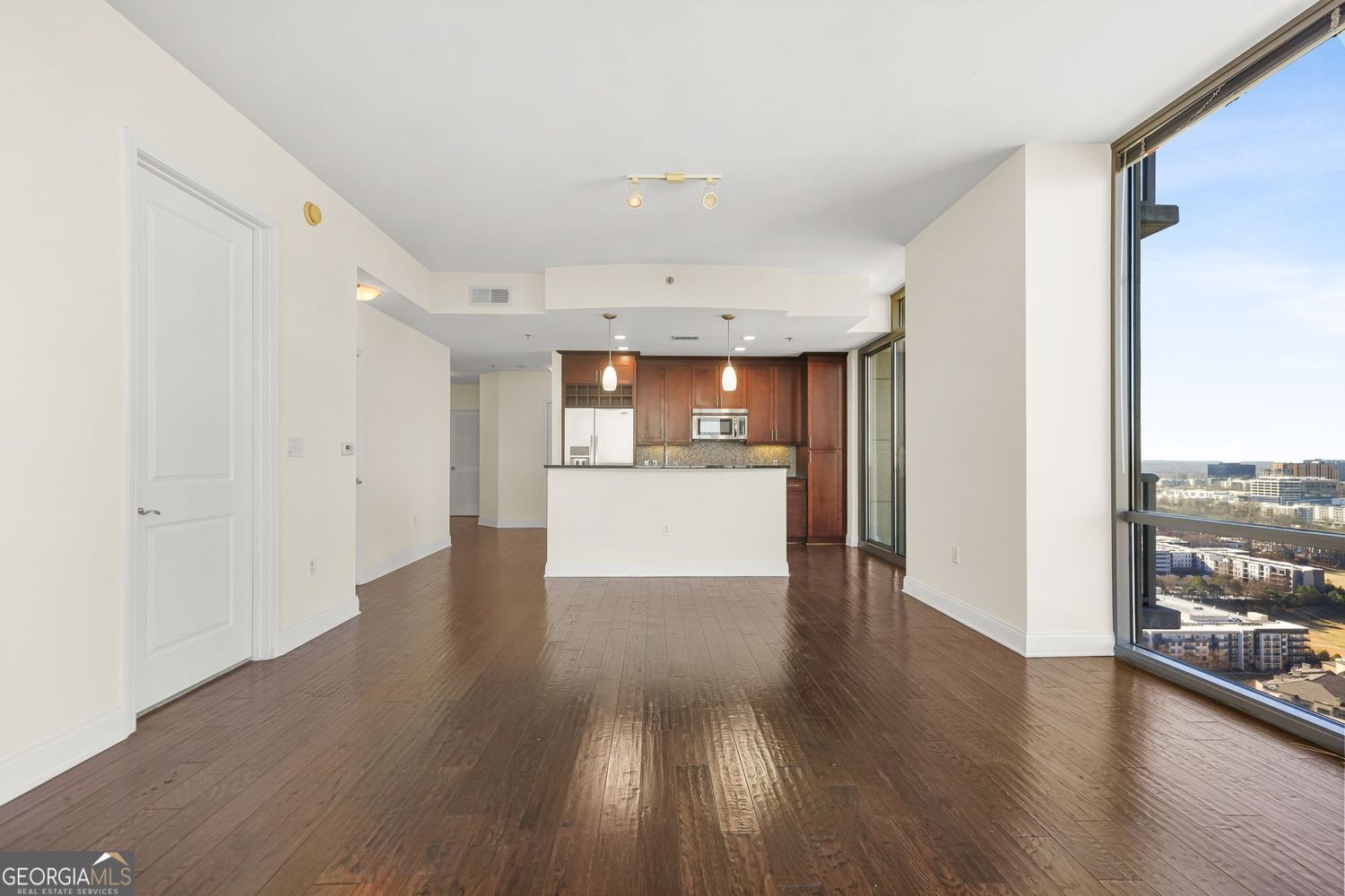 Atlanta, Georgia, 30363, United States, 2 Bedrooms Bedrooms, ,3 BathroomsBathrooms,Residential,For Sale,2012168