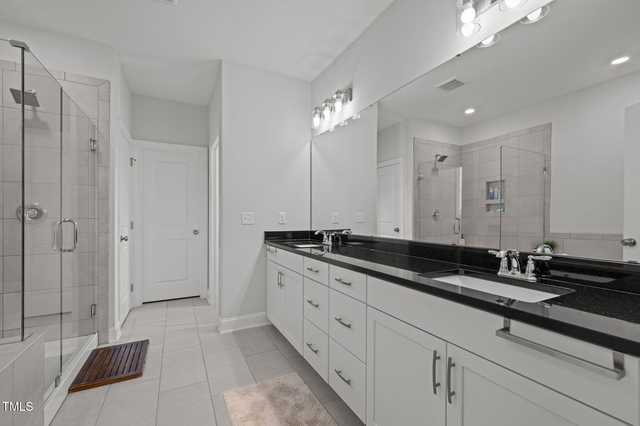 Chapel Hill, North Carolina, 27517, United States, 5 Bedrooms Bedrooms, ,5 BathroomsBathrooms,Residential,For Sale,1991048