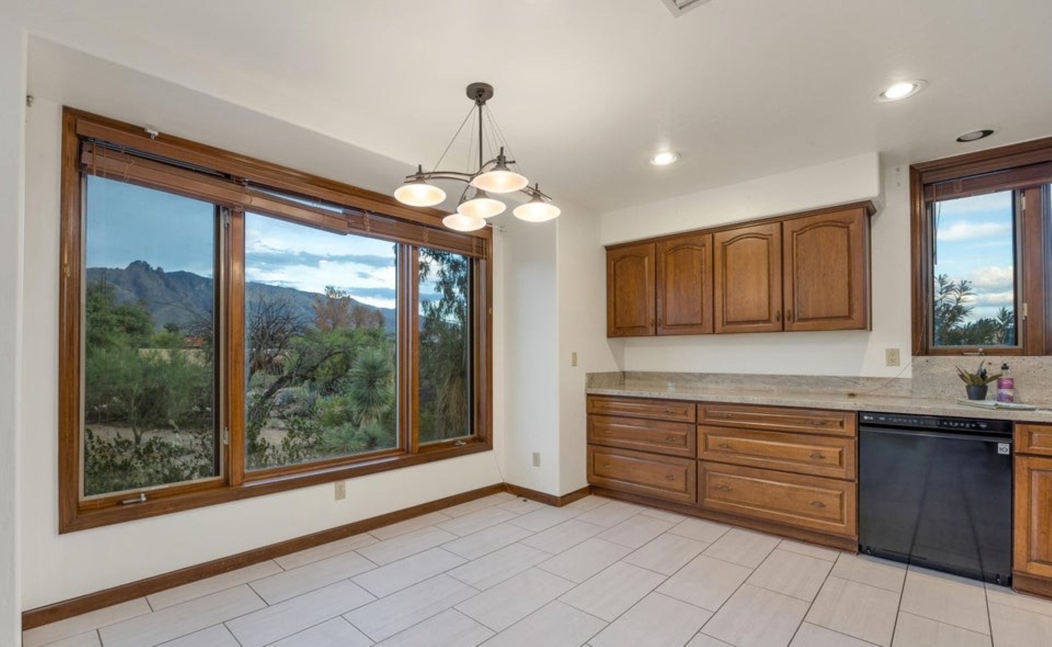  1710 E Calle de la Culebra, Tucson, AZ 85718 - 物件實景