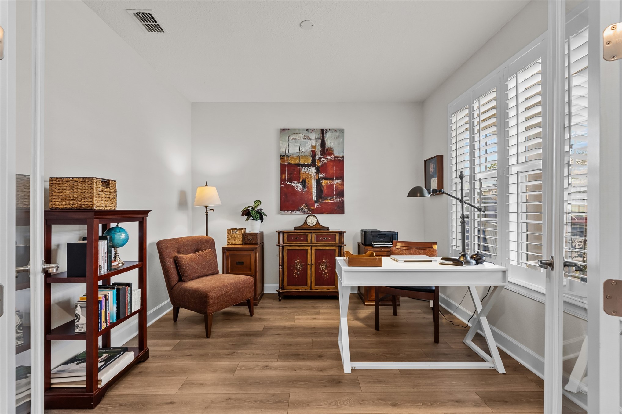 Fernandina Beach, Florida, 32034, United States, 3 Bedrooms Bedrooms, ,2 BathroomsBathrooms,Residential,For Sale,2024092