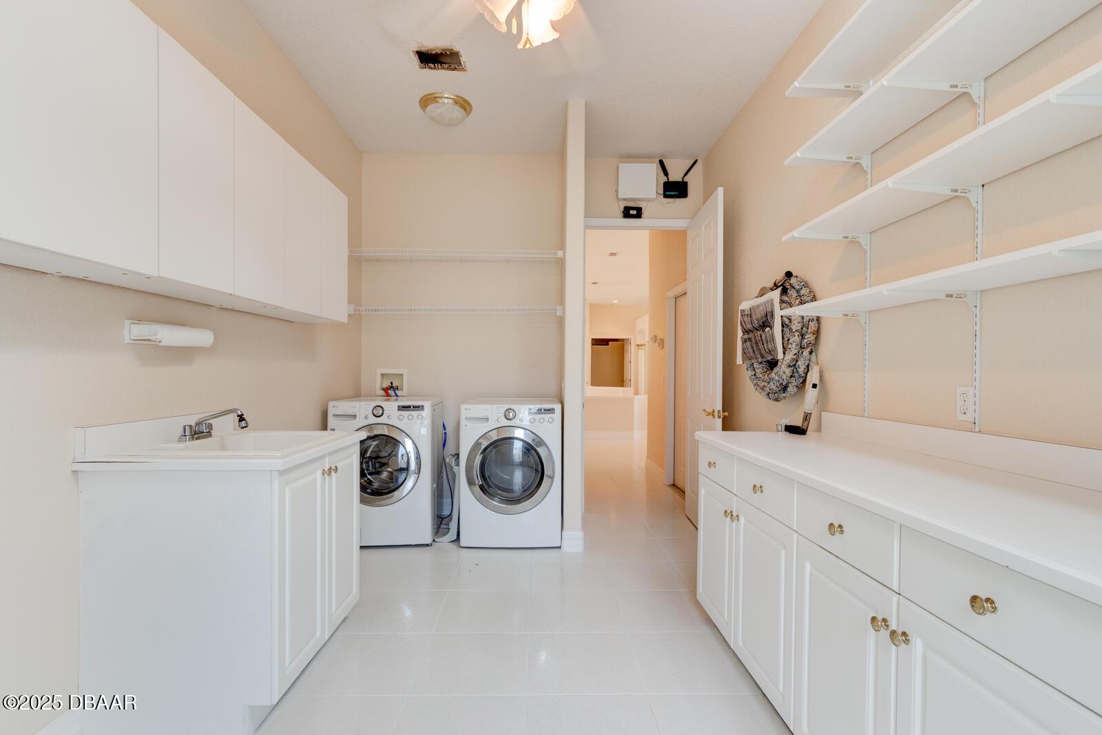 Ormond Beach, Florida, 32174, United States, 4 Bedrooms Bedrooms, ,4 BathroomsBathrooms,Residential,For Sale,1991299