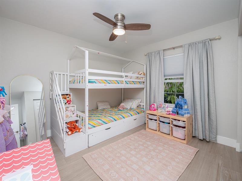 Pembroke Pines, Florida, 33027, United States, 3 Bedrooms Bedrooms, ,2 BathroomsBathrooms,Residential,For Sale,1885741