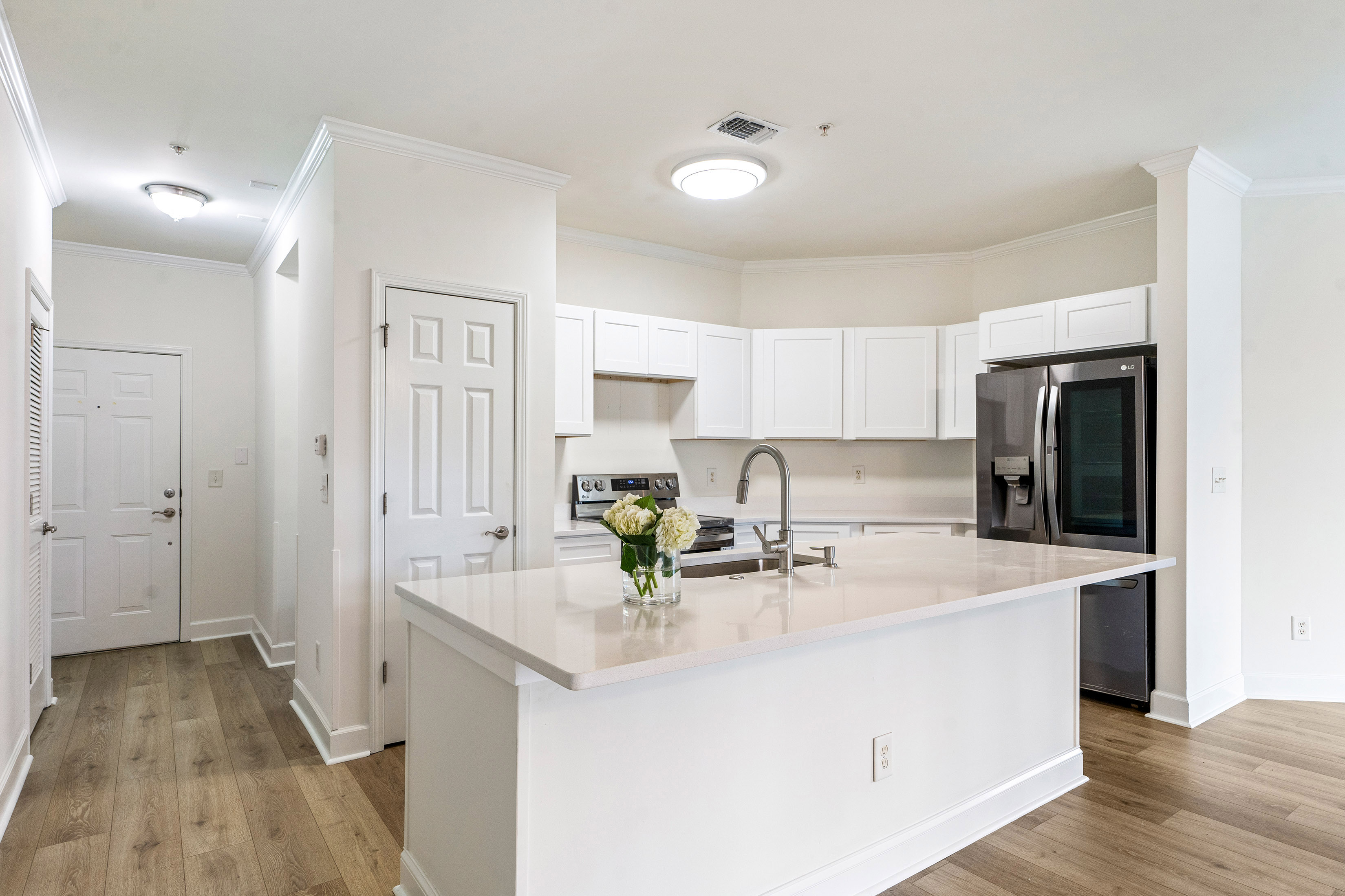  Prime Location in the Sought-After Community of Westside Commons in Alpharetta - 物件實景