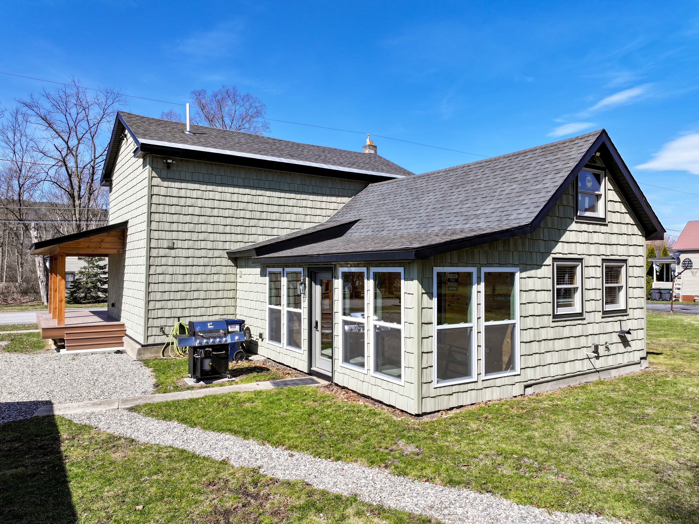  46 Water Street, Ticonderoga, NY, 12883 - 物件實景