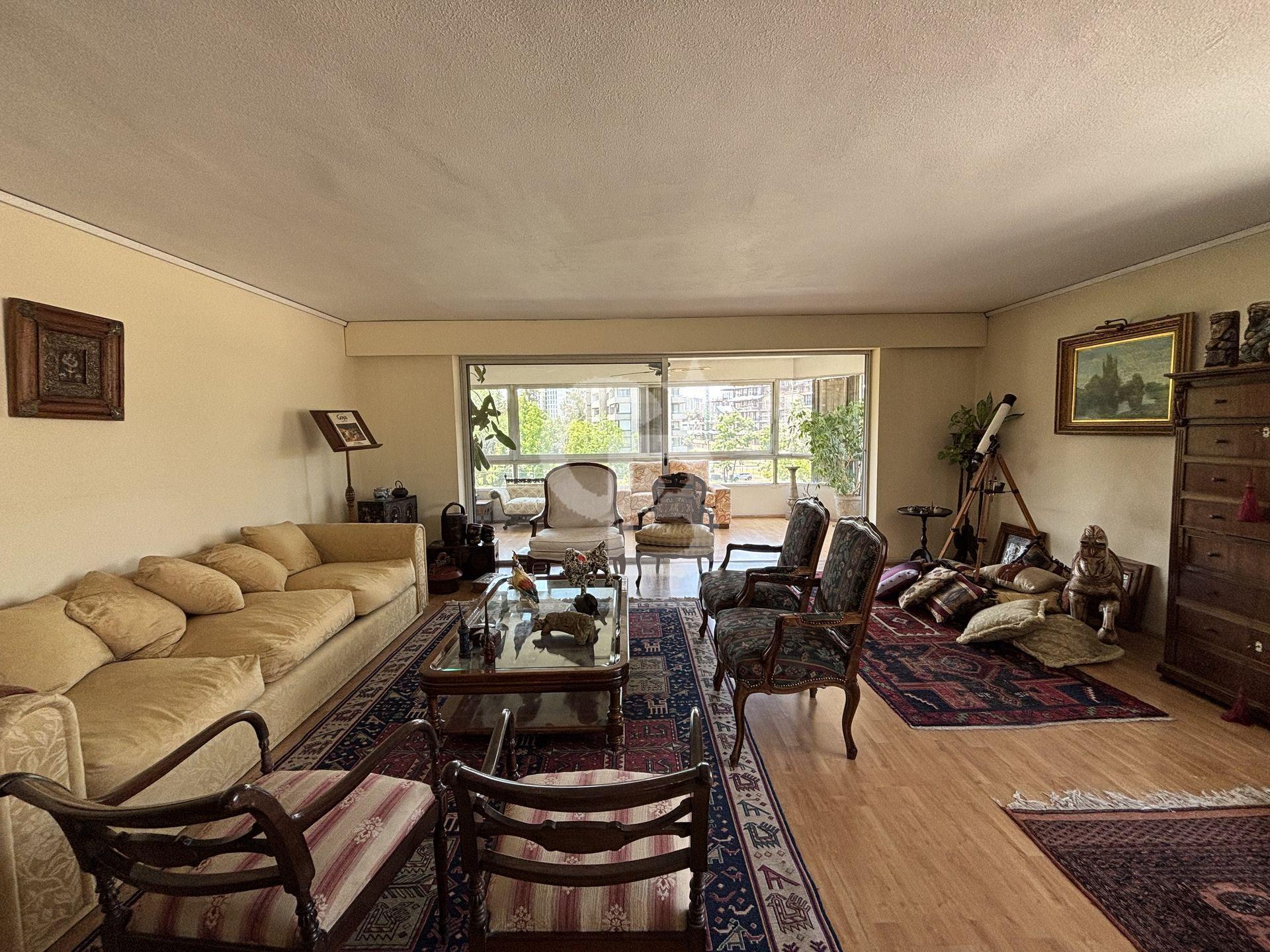 Las Condes, Chile, 3 Bedrooms Bedrooms, ,2 BathroomsBathrooms,Residential,For Sale,1997043